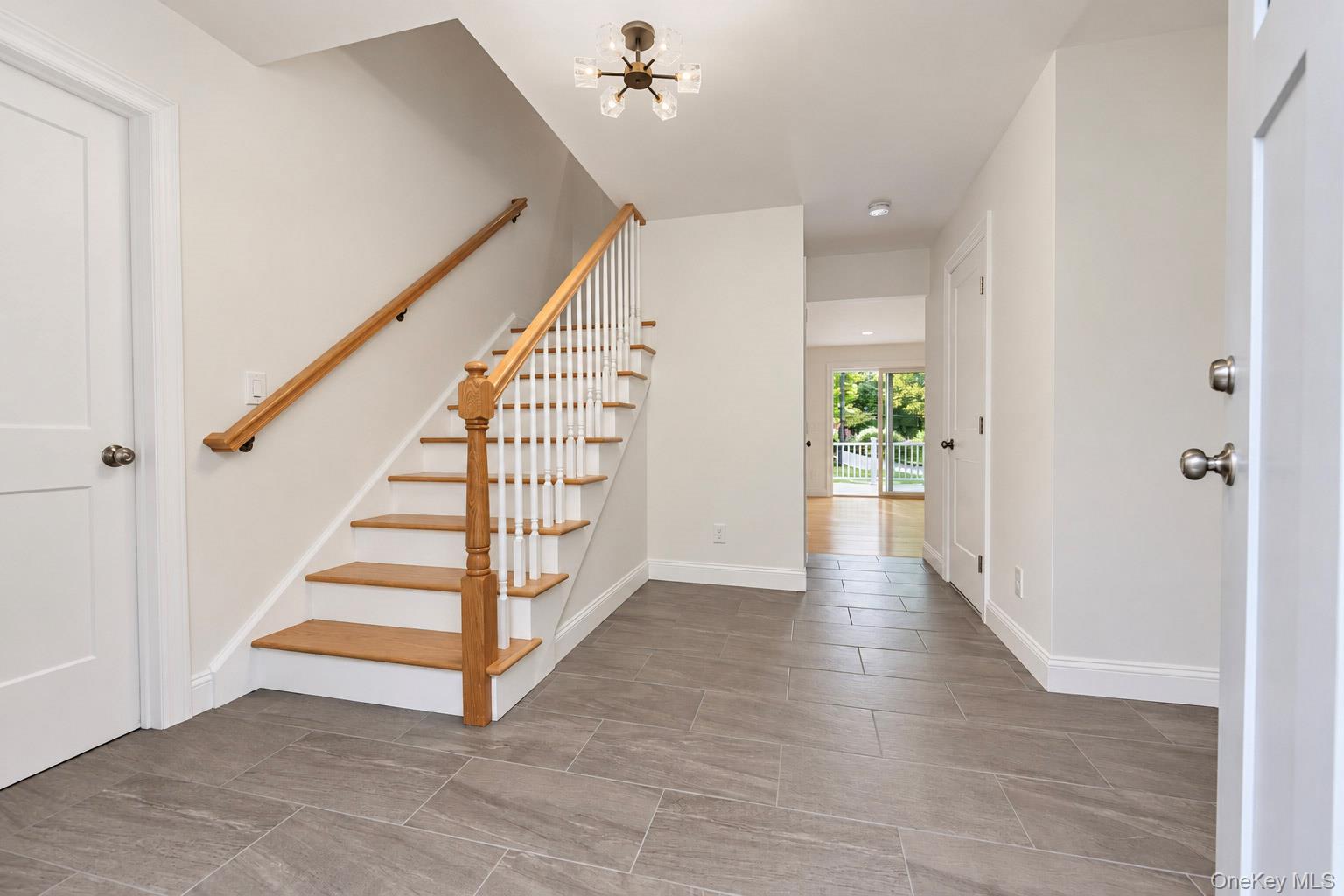 7 Tulip Road – For Sale photo 7