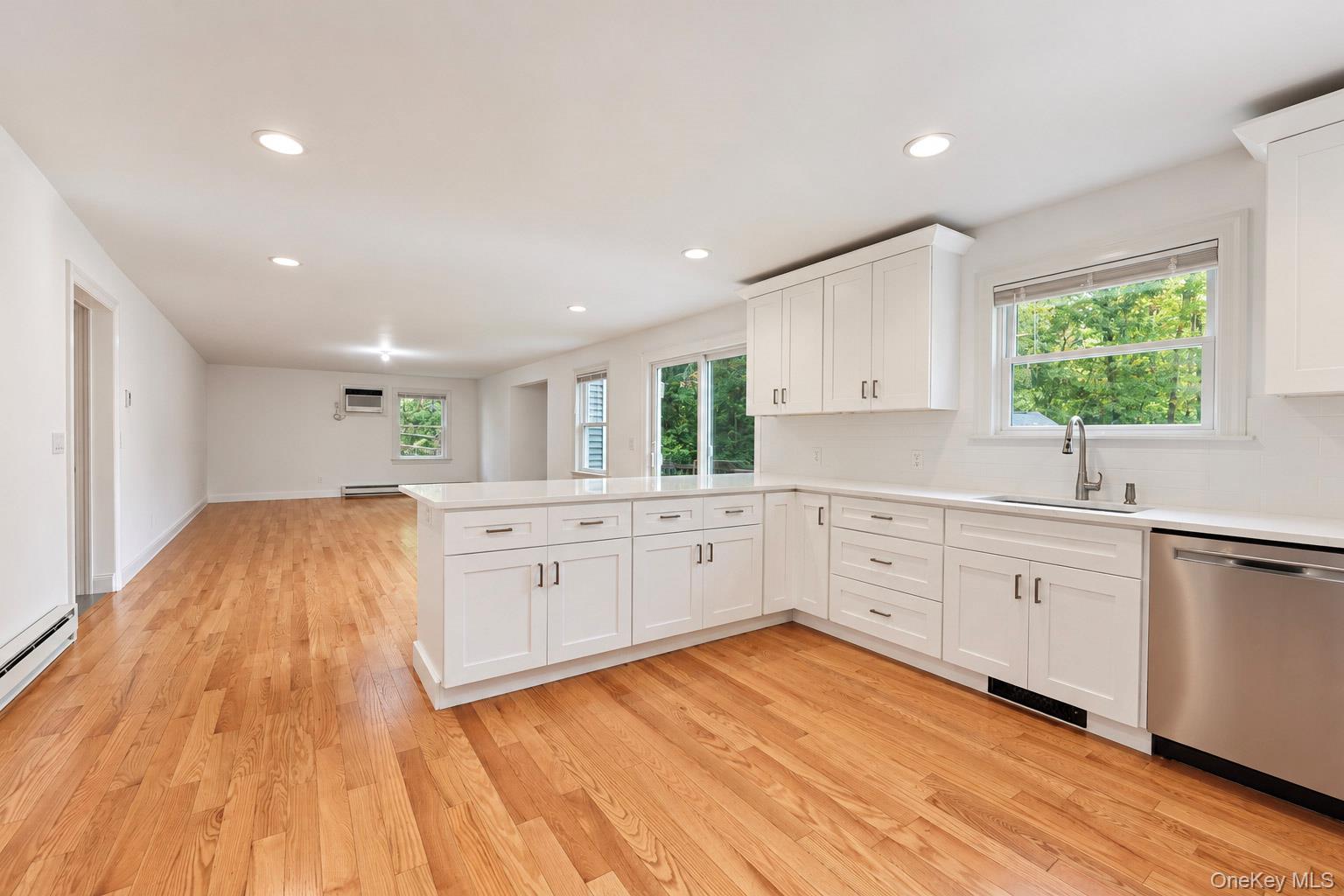 7 Tulip Road – For Sale photo 14