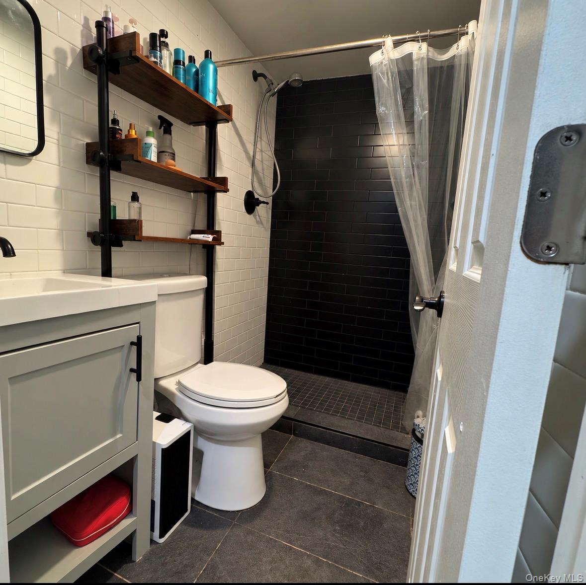 2508 Belmont Avenue – For Sale photo 17