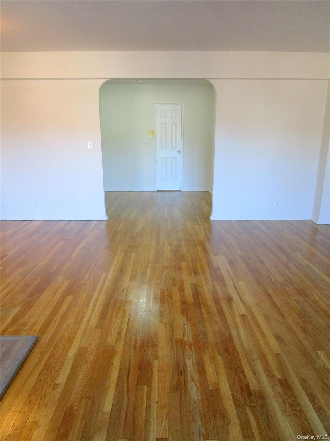 585 Mclean Avenue, Unit 2A photo 6