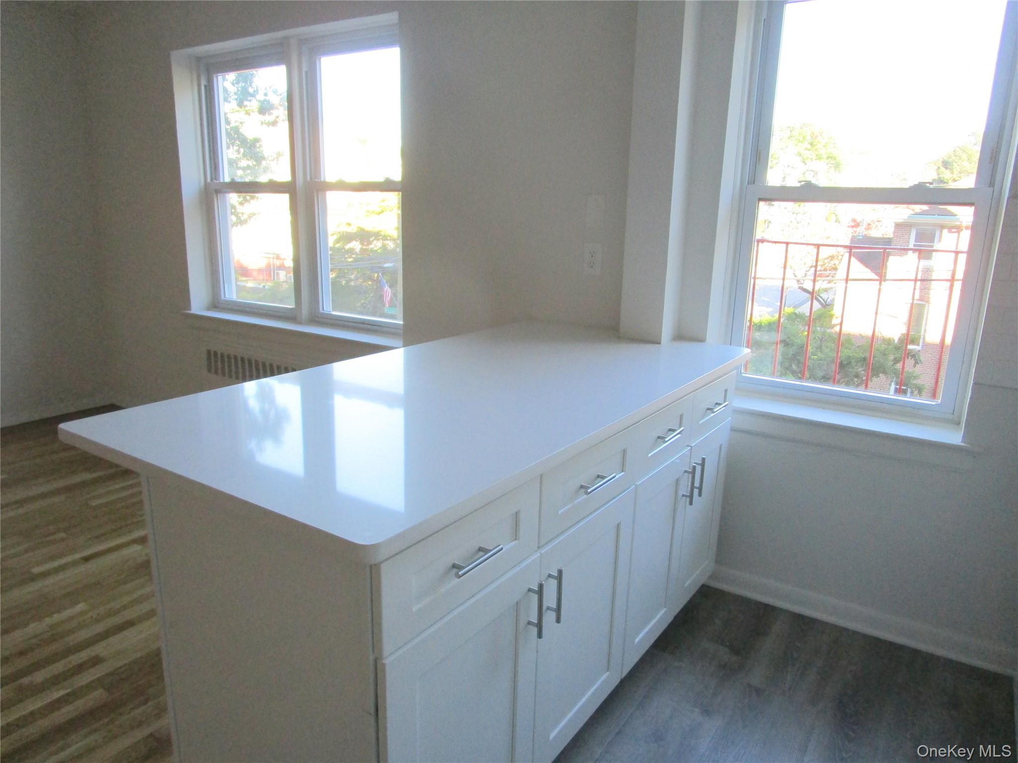 585 Mclean Avenue, Unit 2A photo 10