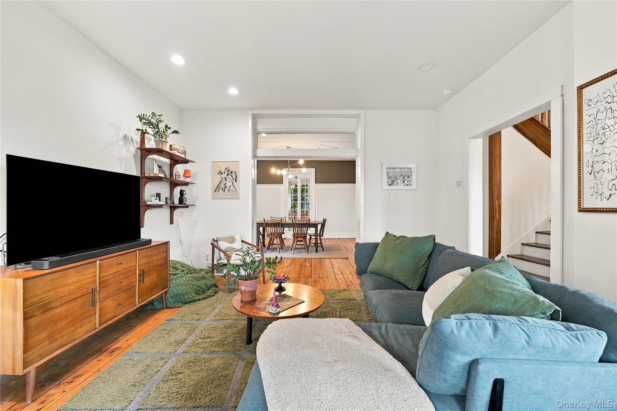 6 Saint James Court – For Sale photo 18