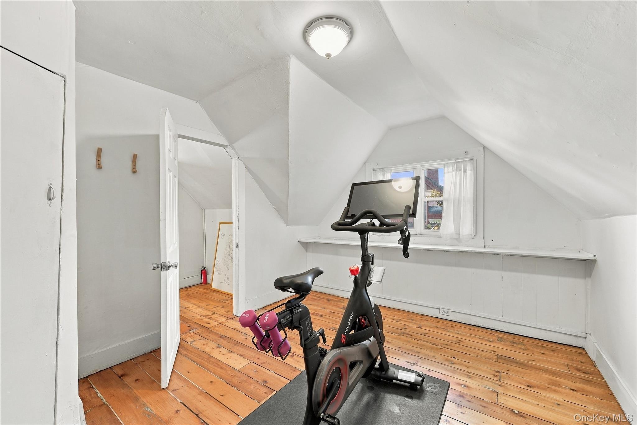 6 Saint James Court – For Sale photo 16