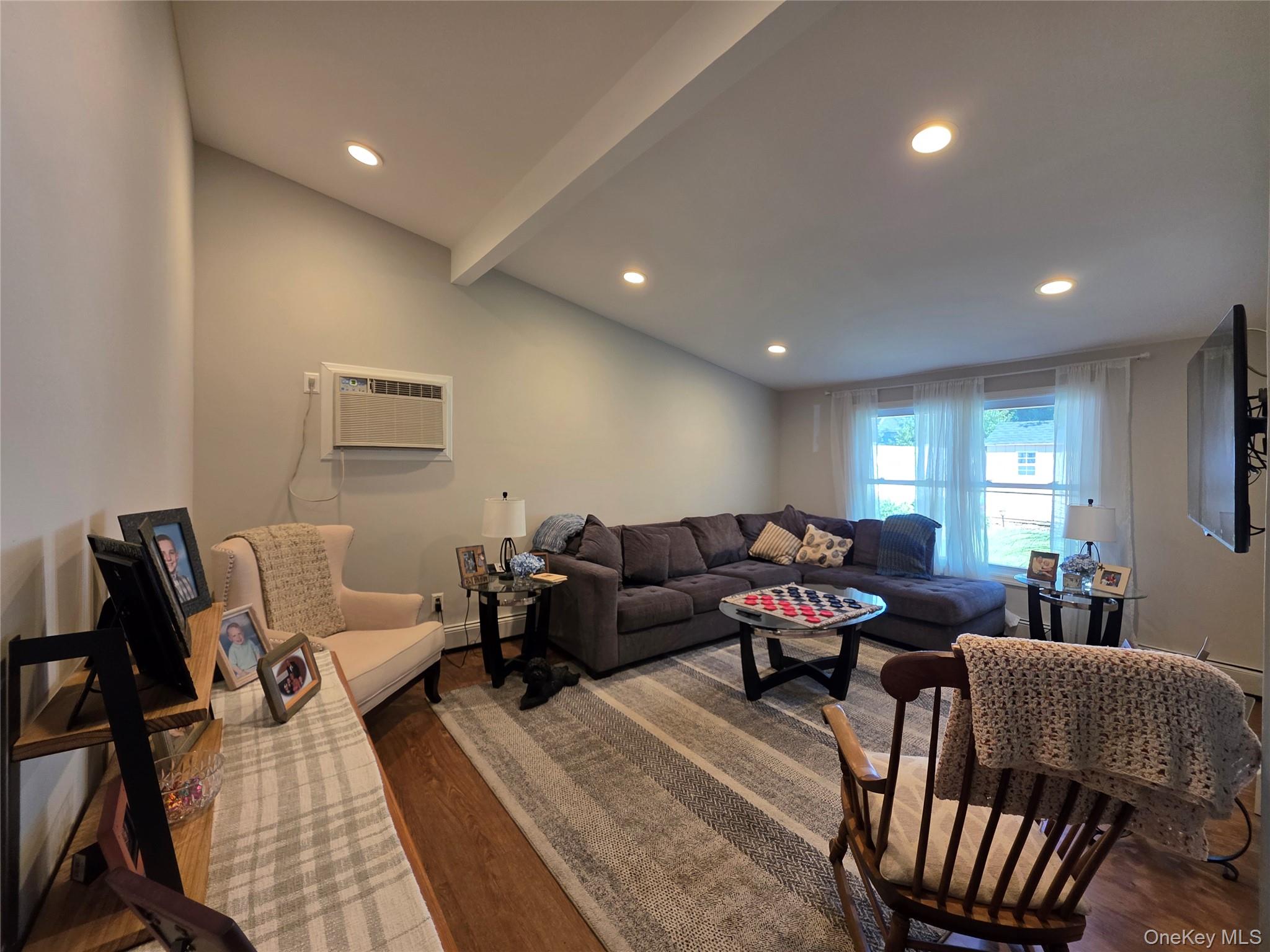 140 Springtime Lane W – For Sale photo 10