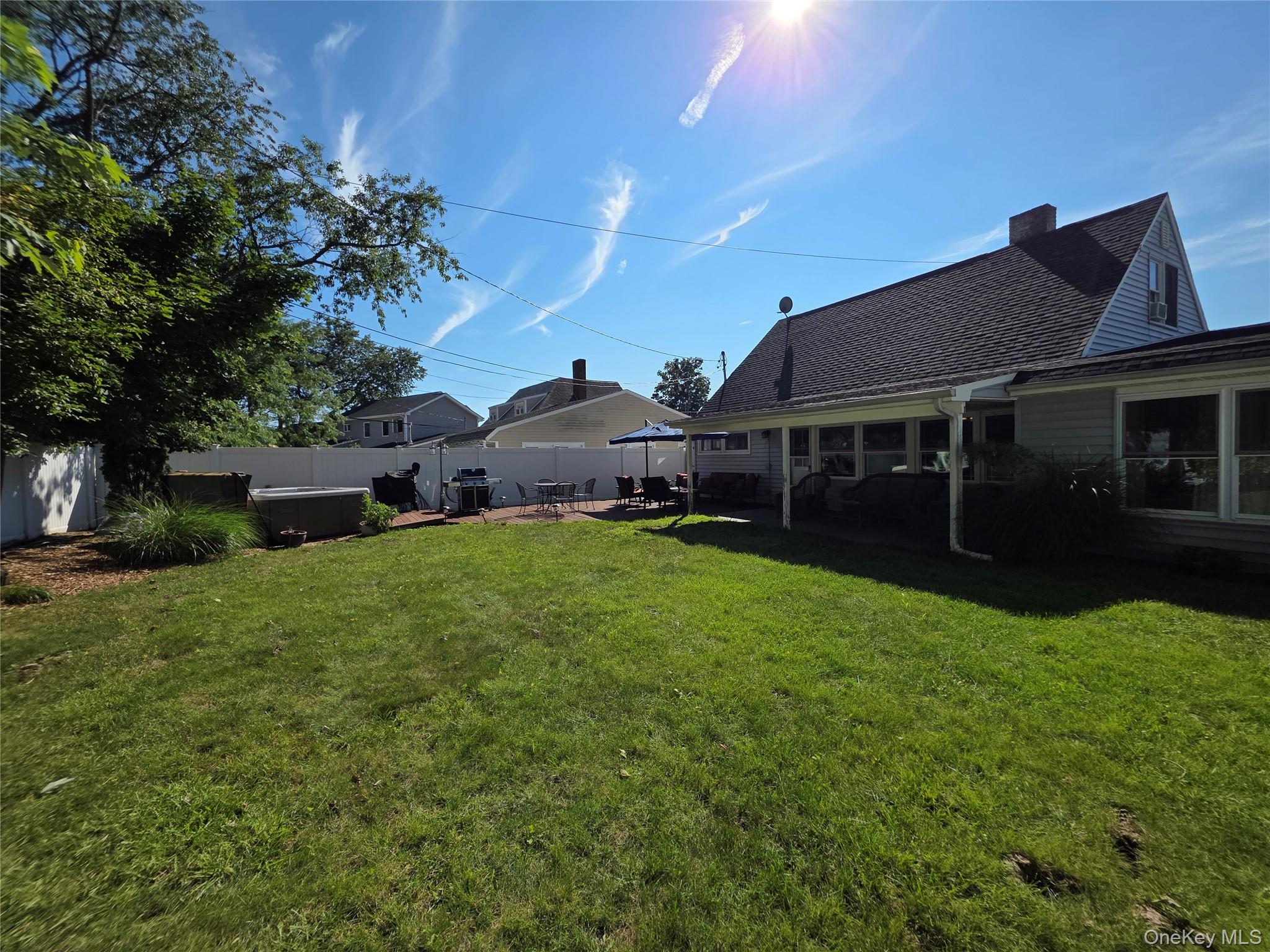 140 Springtime Lane W – For Sale photo 24