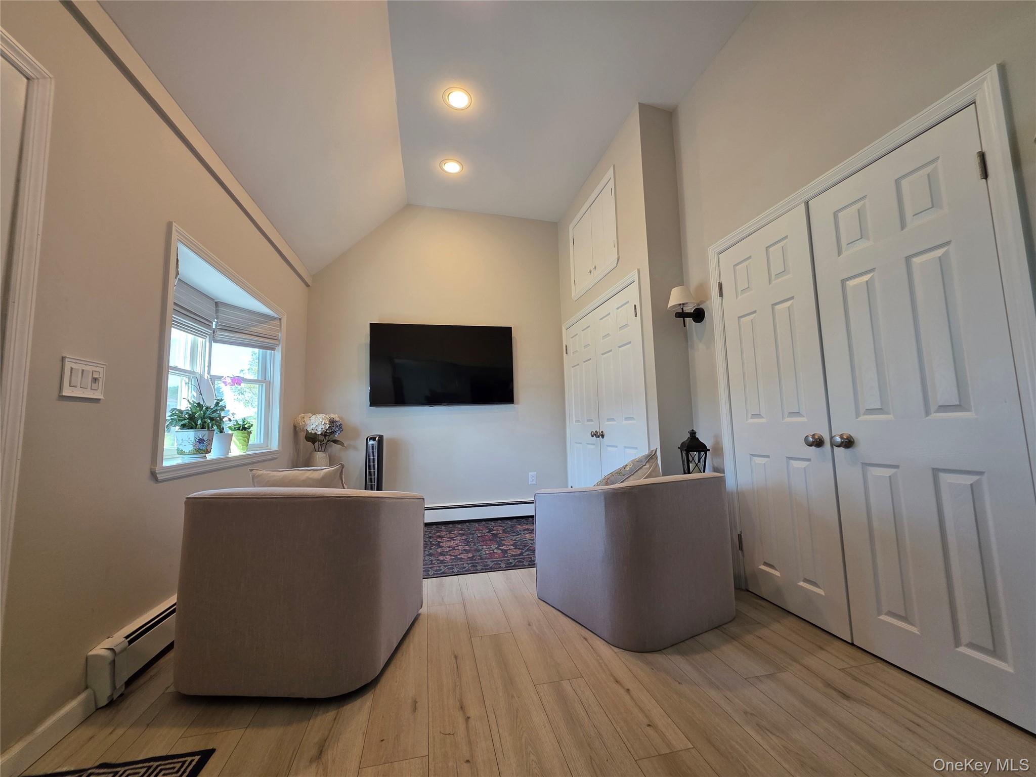 140 Springtime Lane W – For Sale photo 6