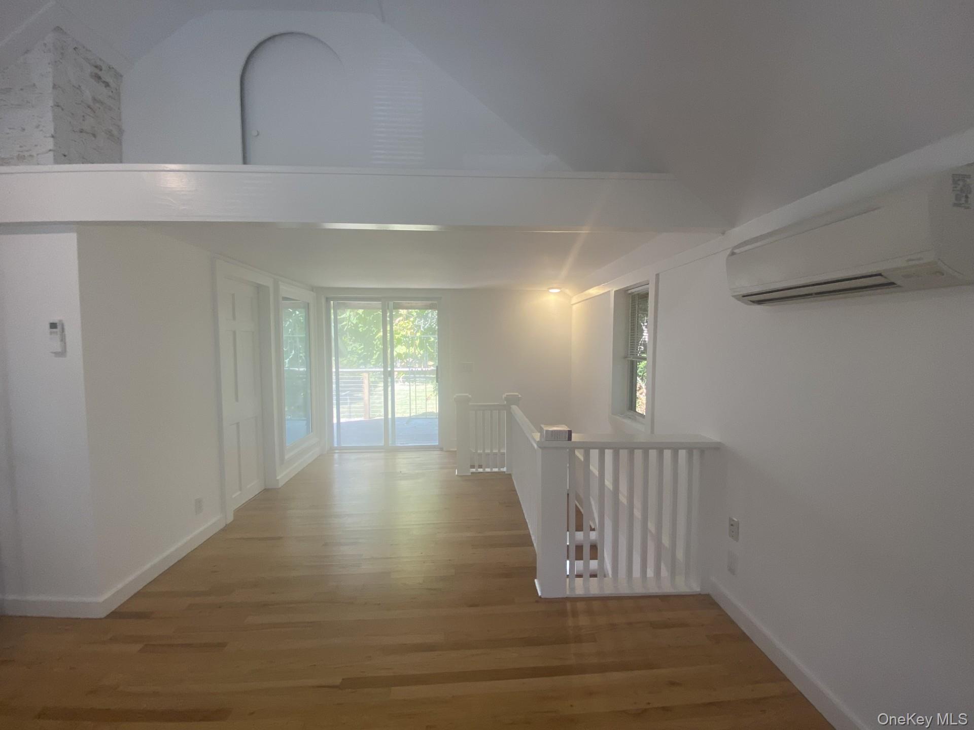 14 B Franklin Ave – For Rent photo 10