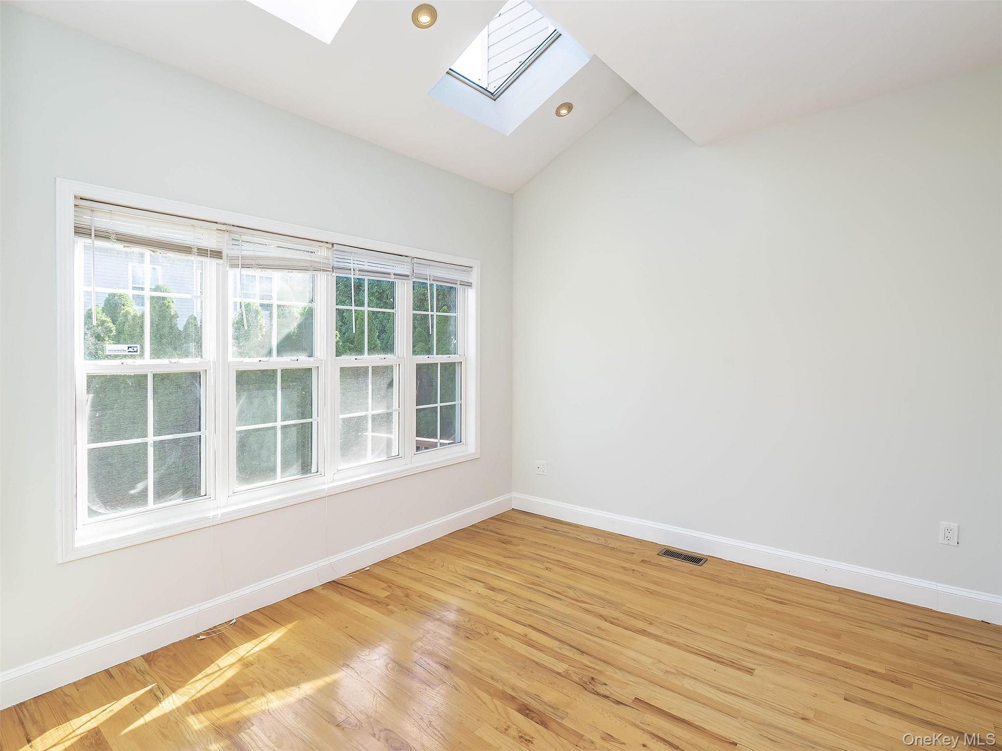 5 The Mill – For Rent photo 6