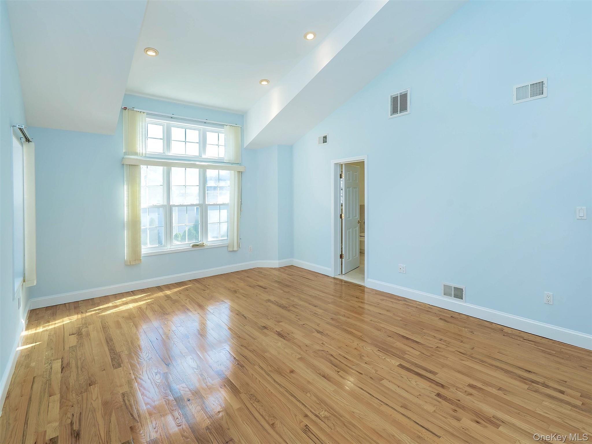 5 The Mill – For Rent photo 16