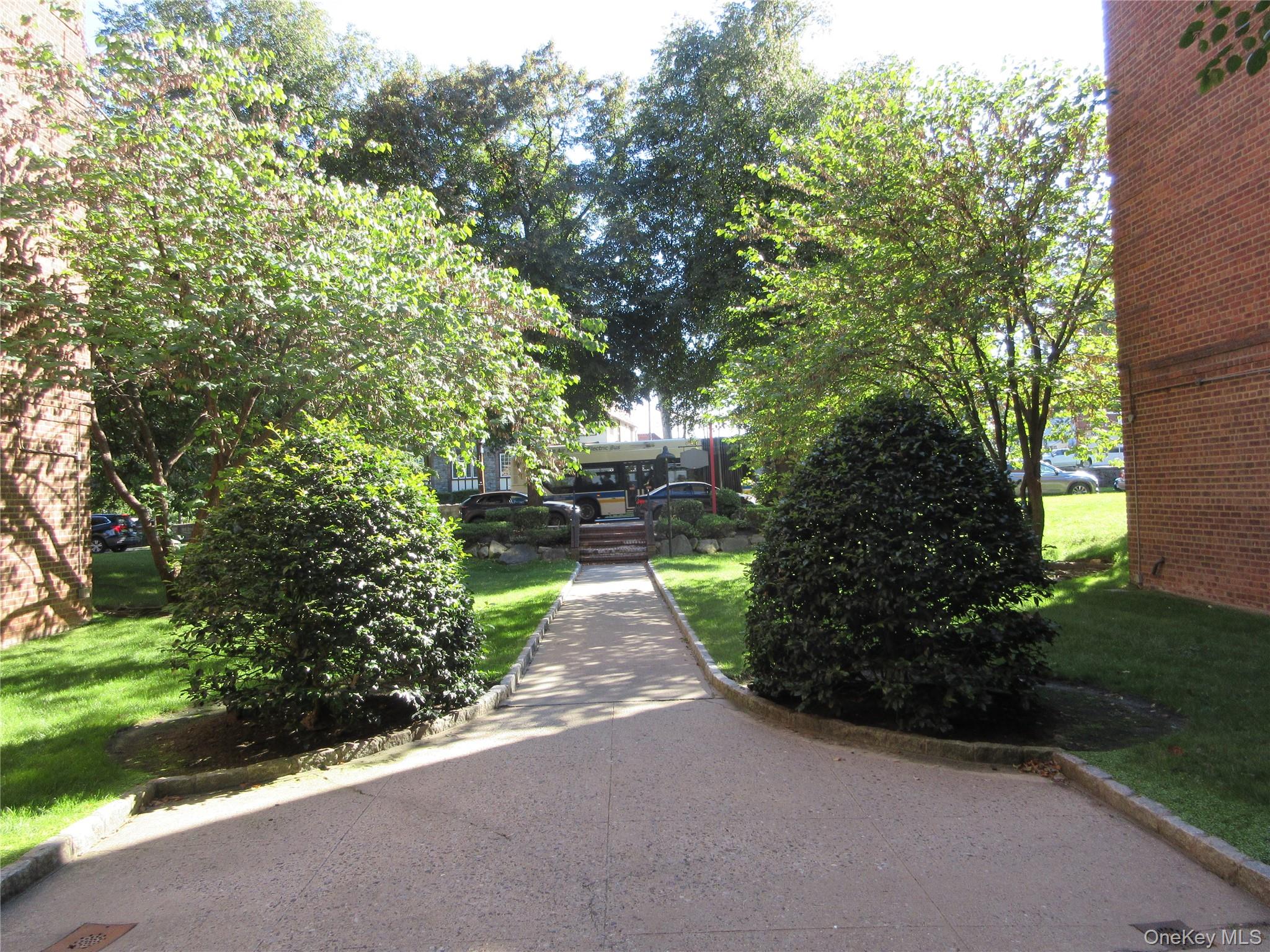 485 East Lincoln Avenue, Unit 212 photo 8