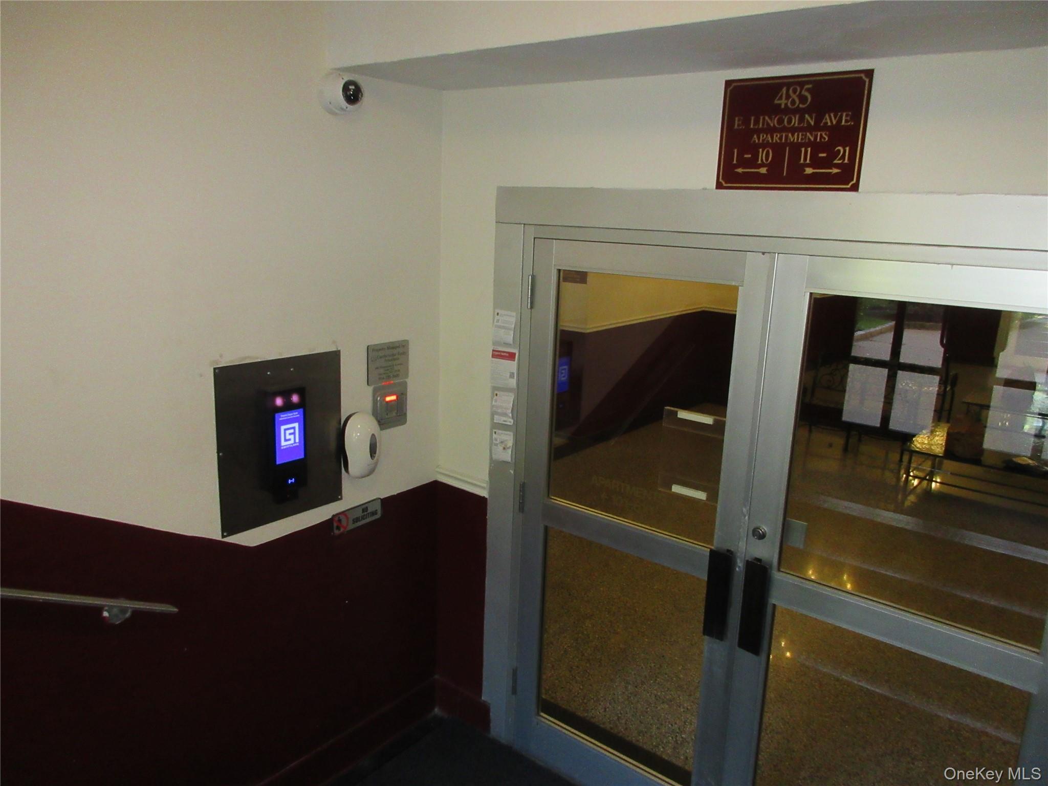 485 East Lincoln Avenue, Unit 212 photo 9