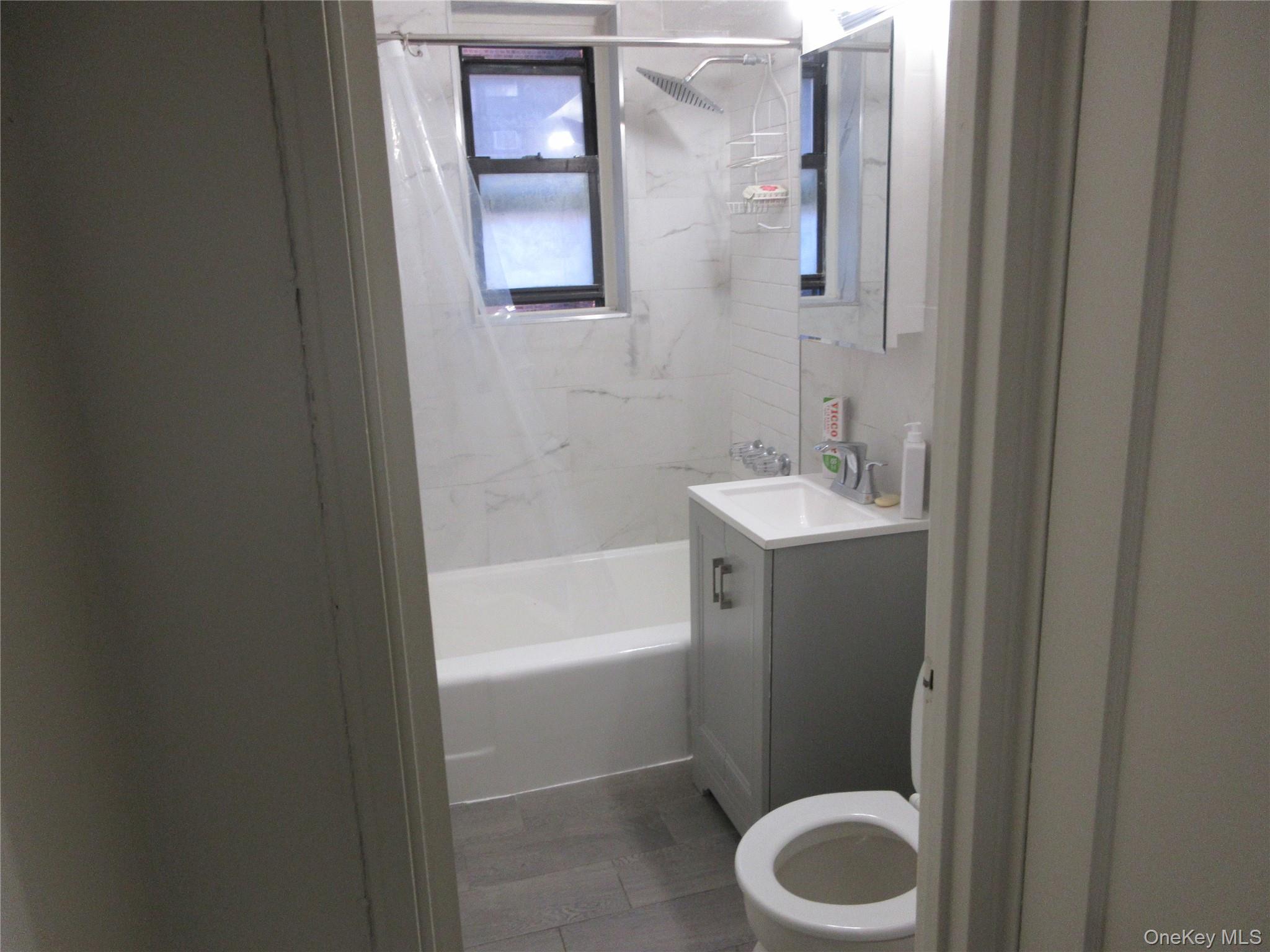 485 East Lincoln Avenue, Unit 212 photo 5
