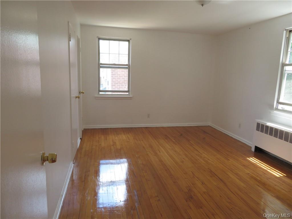 101 Carpenter Avenue, Unit E2 photo 20