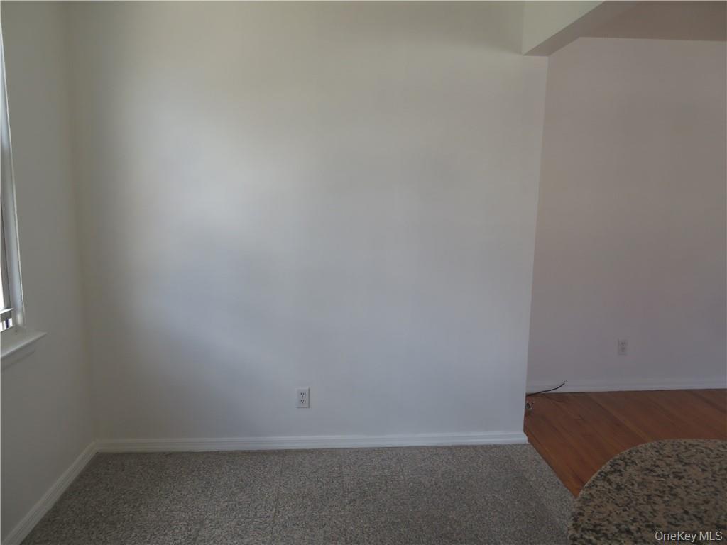 101 Carpenter Avenue, Unit E2 photo 5