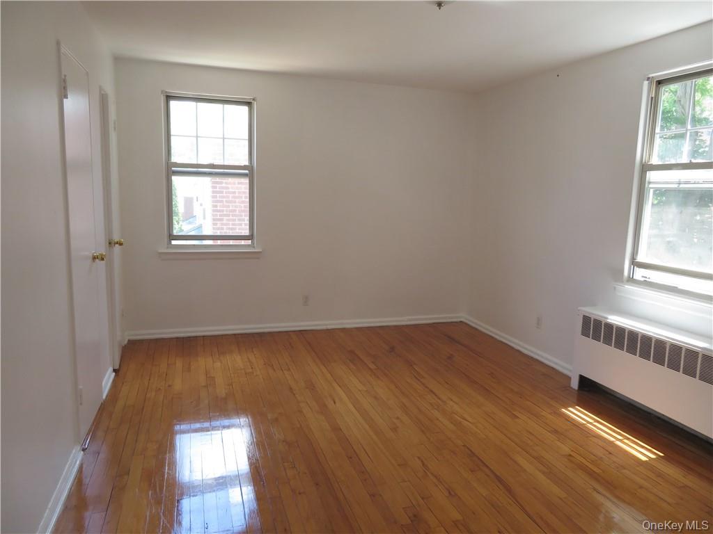 101 Carpenter Avenue, Unit E2 photo 19