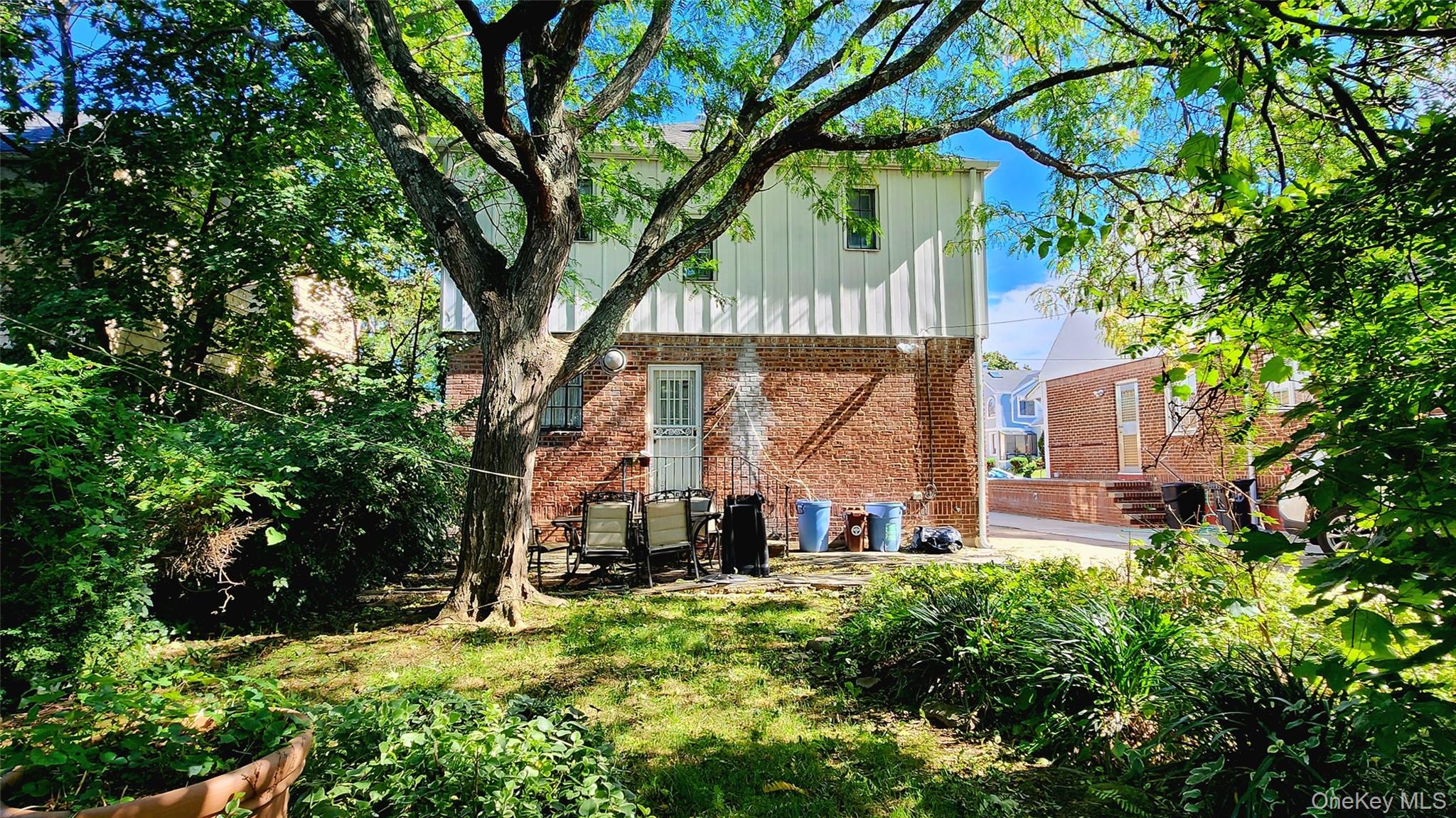 7516 175th Street – For Sale photo 17