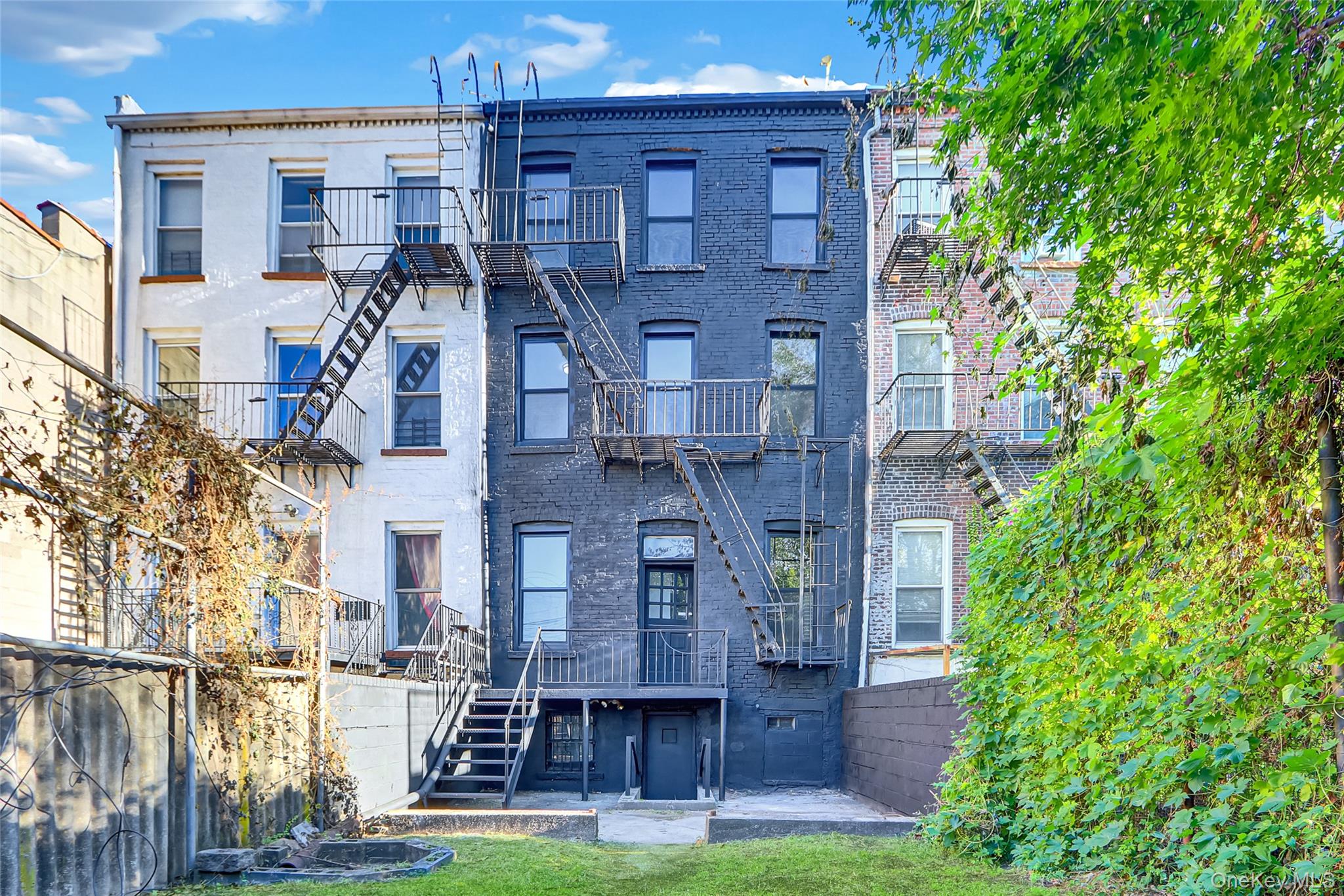 62 15th Street – For Sale photo 31