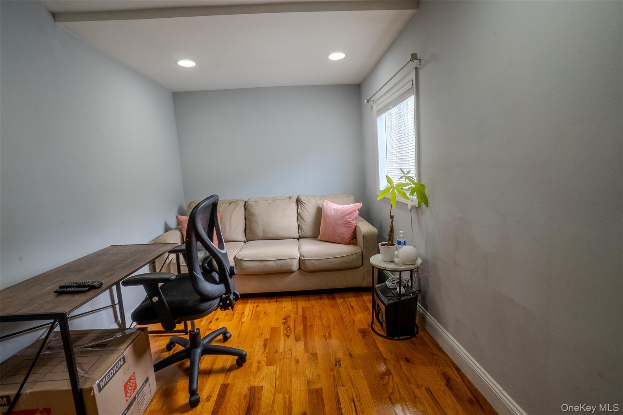 749 Vincent Avenue – For Sale photo 6