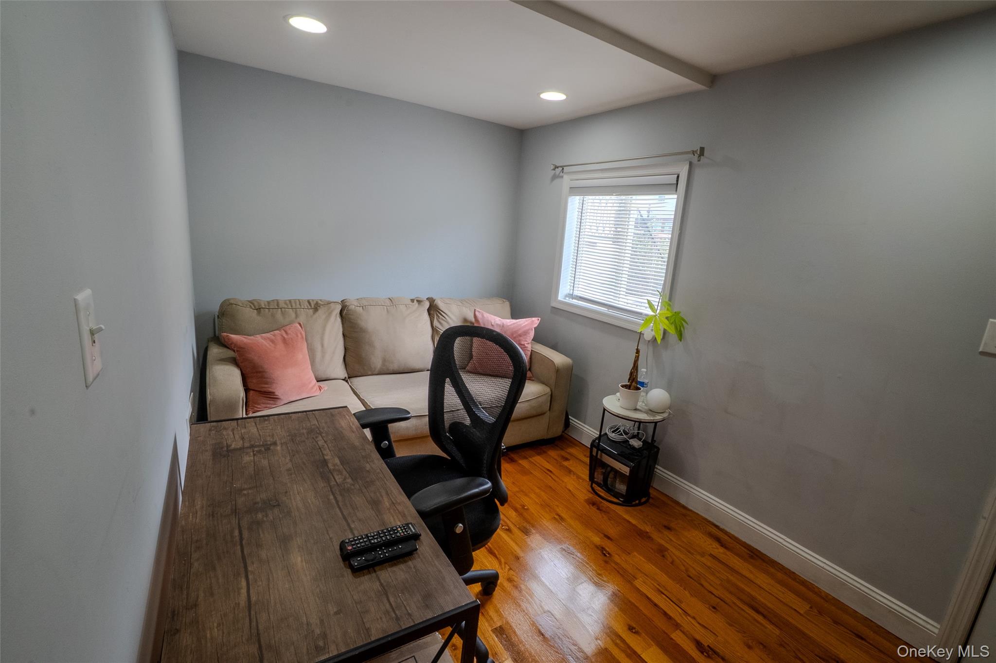 749 Vincent Avenue – For Sale photo 5
