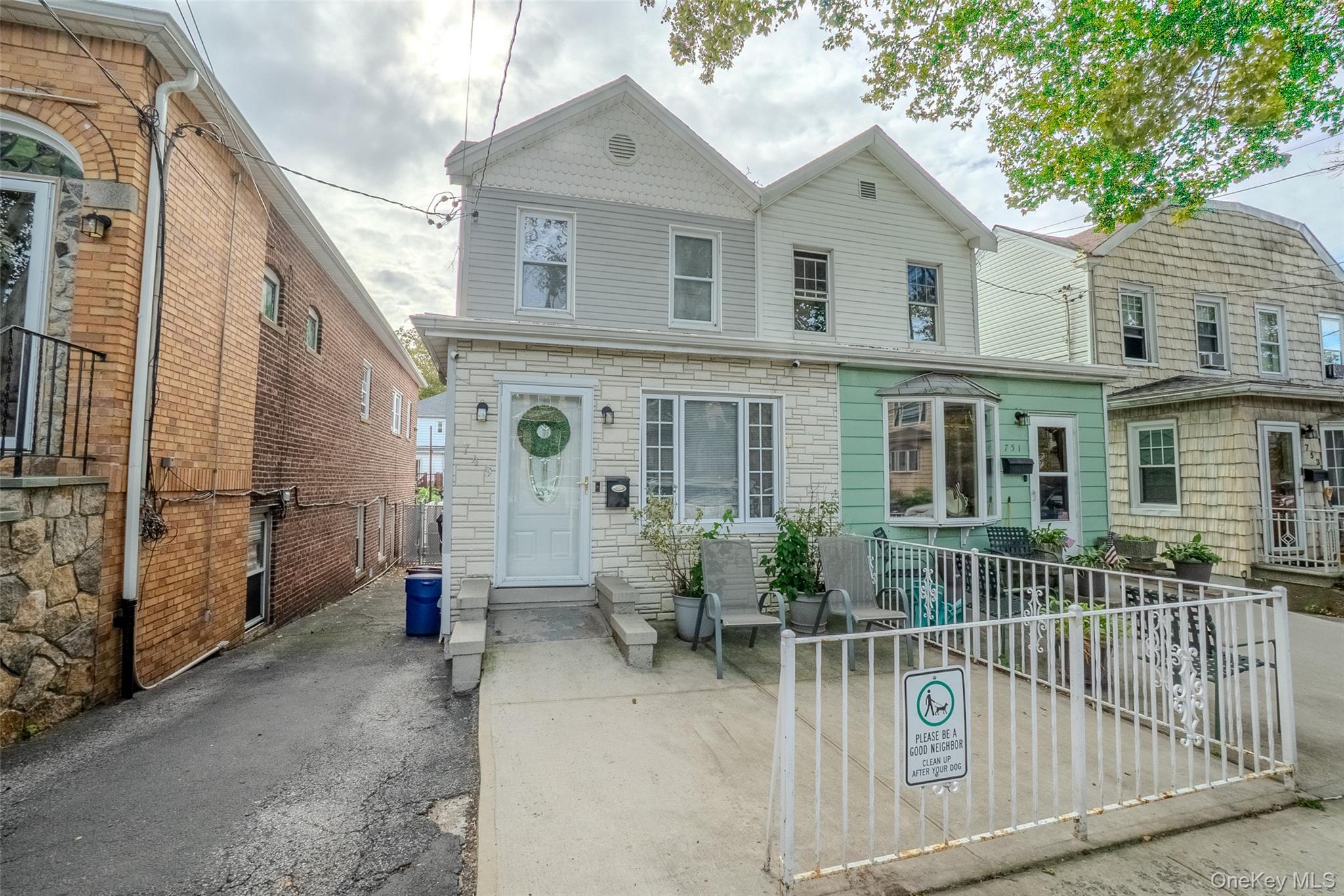 749 Vincent Avenue – For Sale