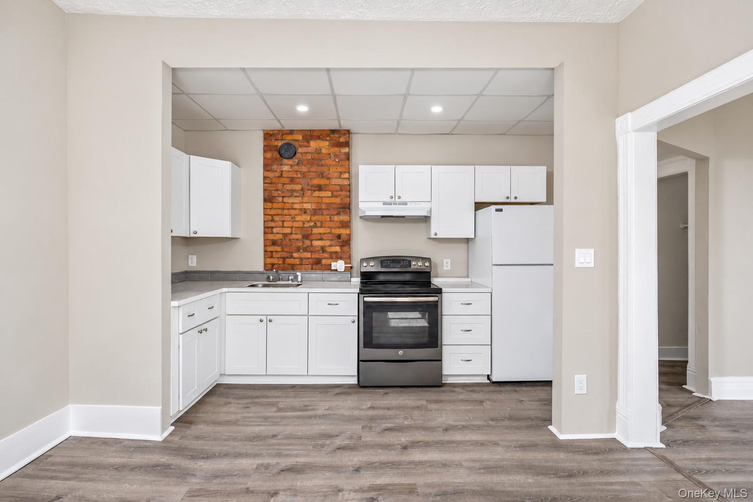 119 S Hamilton Street – For Rent photo 2