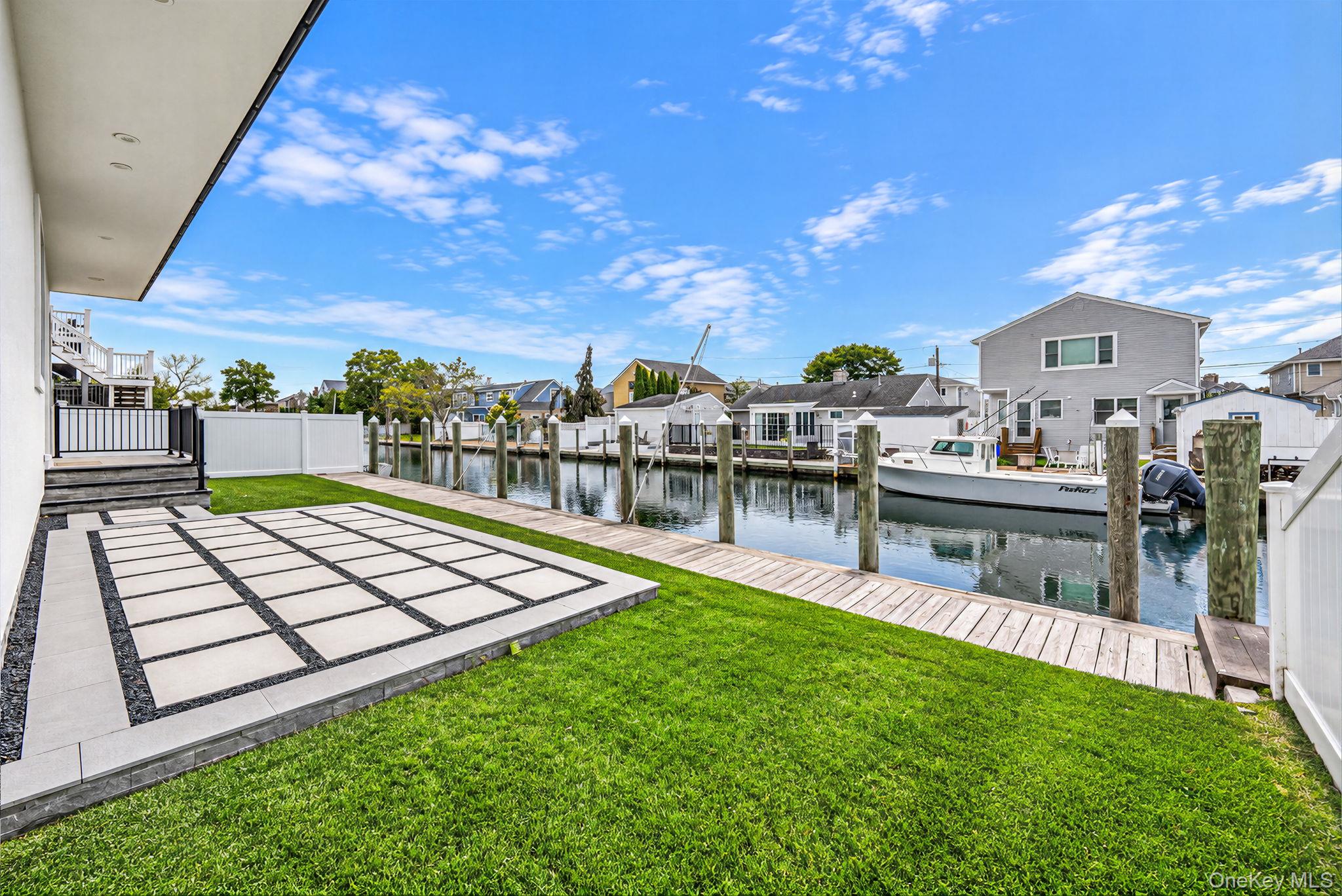 24 Midway Street – For Sale photo 4