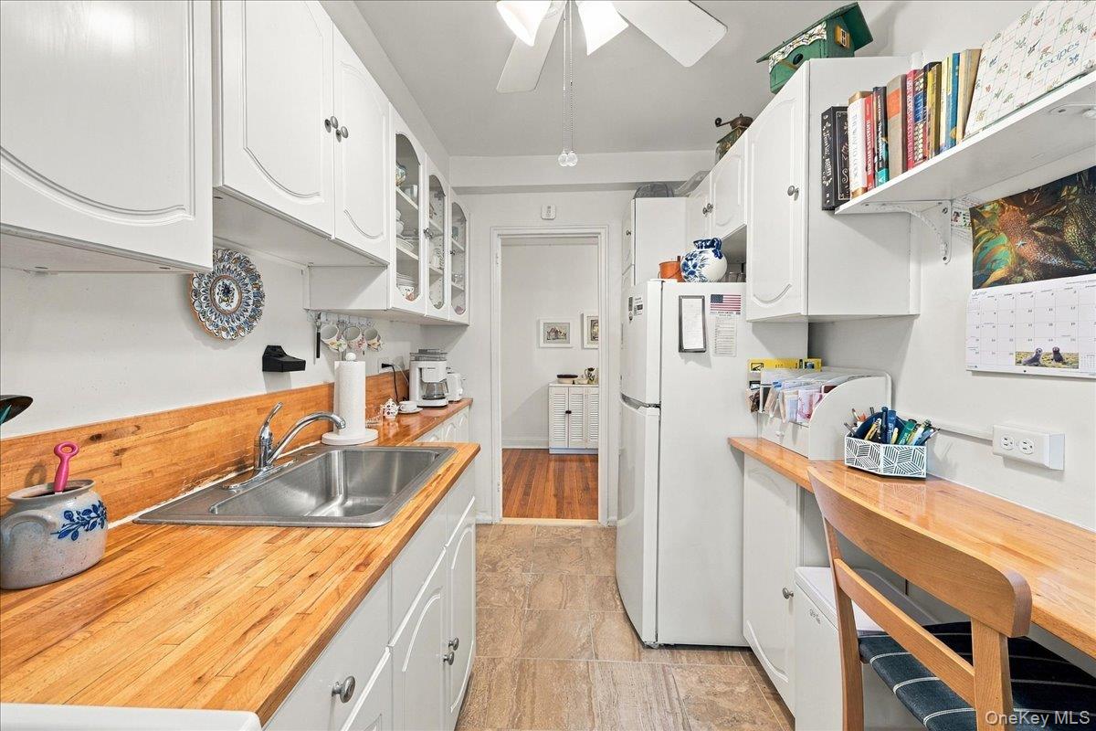5621 Netherland Avenue, Unit 3D photo 13