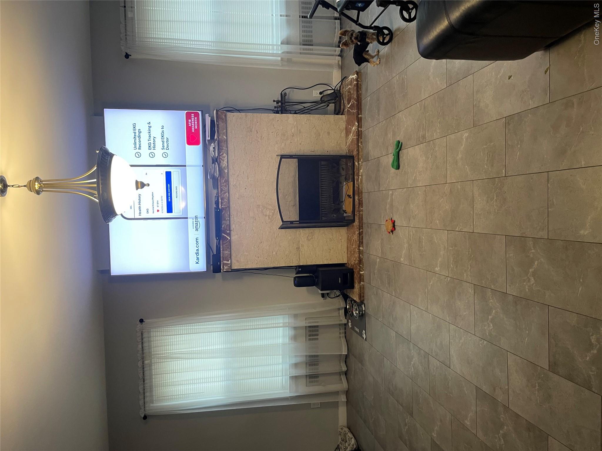 7736 76th Street – For Sale photo 29
