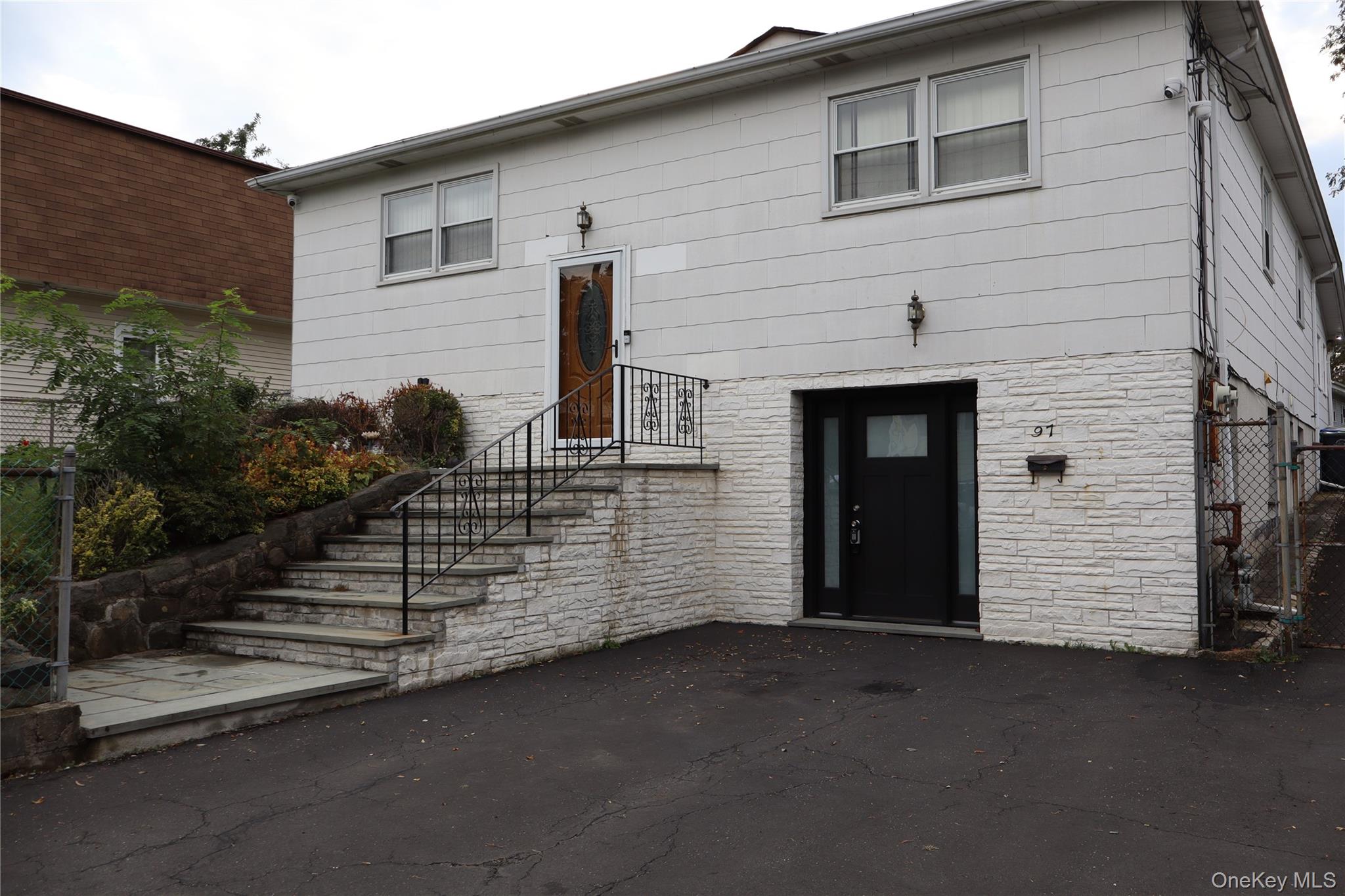 97 Benson Street, Unit Floor 1 photo 2