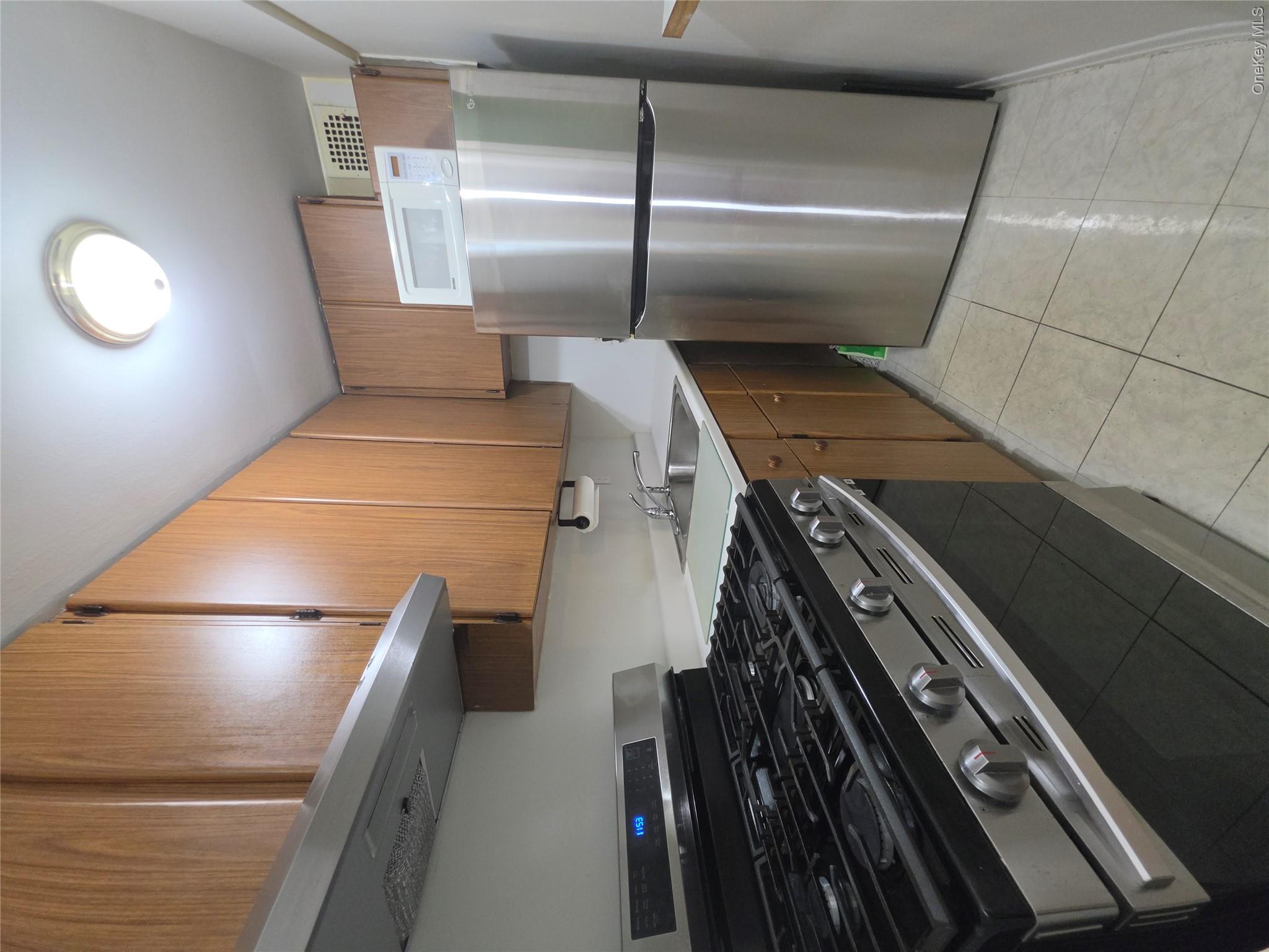 505 Central Avenue, Unit 305 photo 8