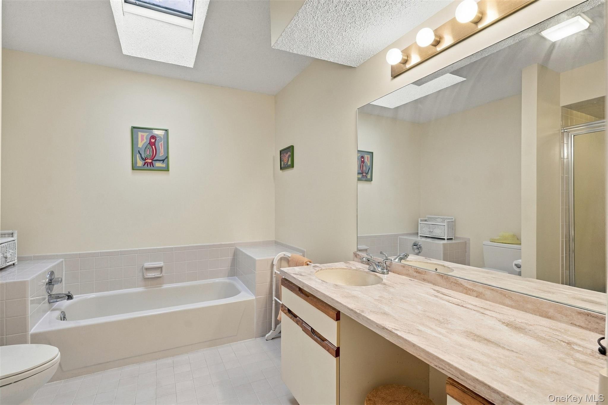 30 E Knoll – For Sale photo 24