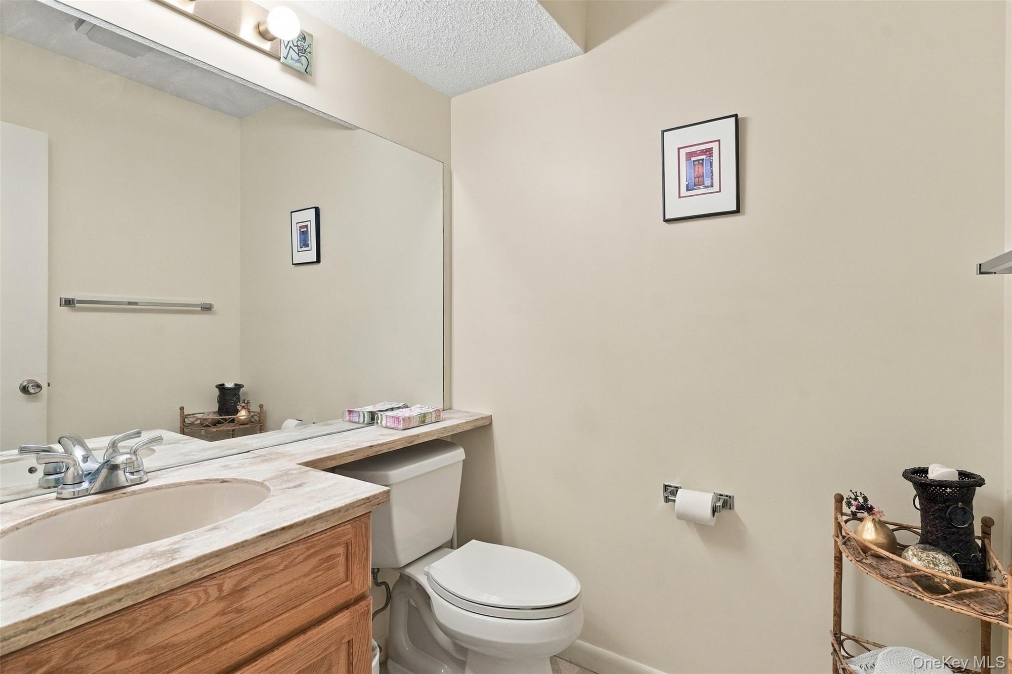 30 E Knoll – For Sale photo 9