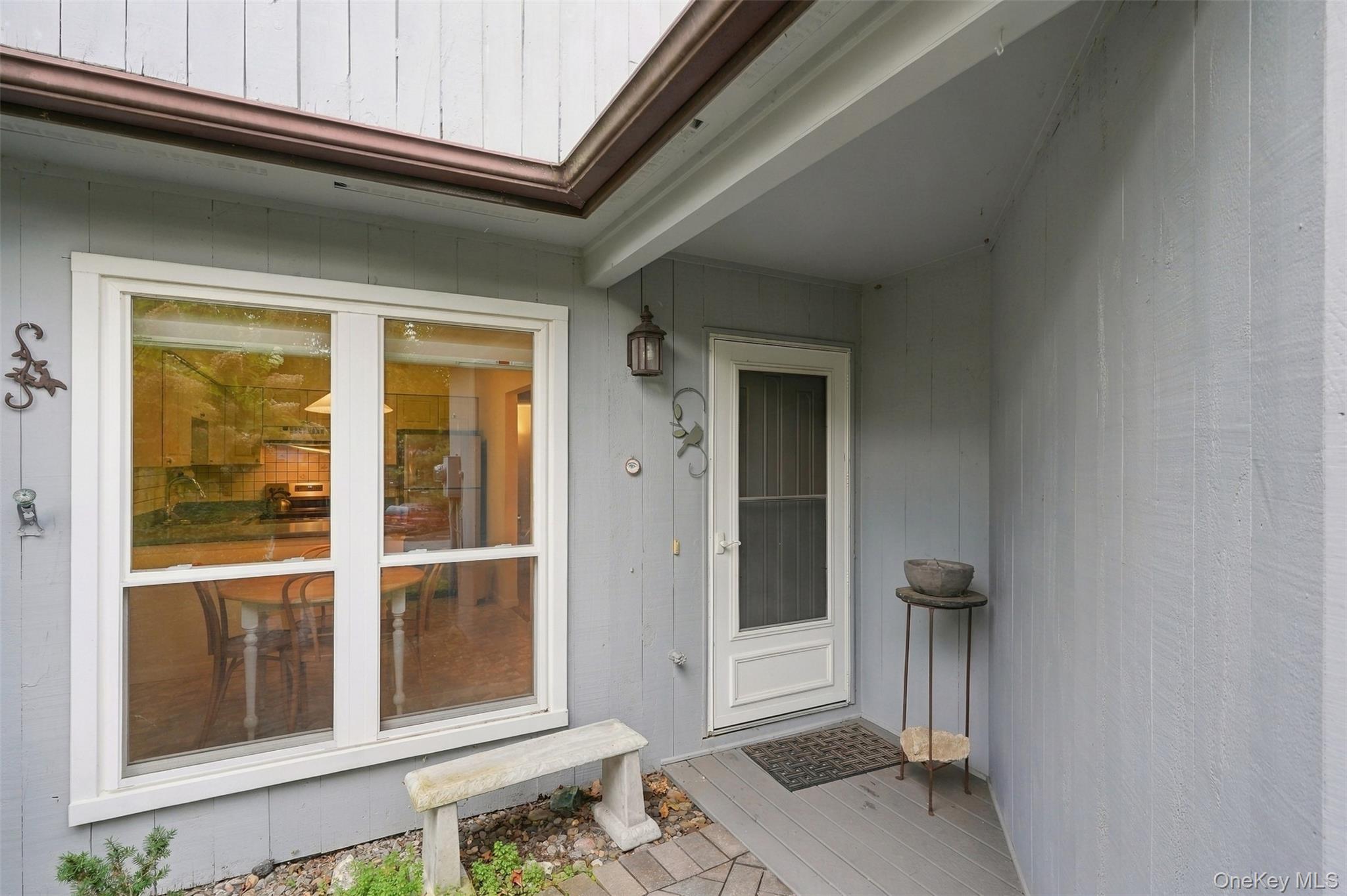 30 E Knoll – For Sale photo 3
