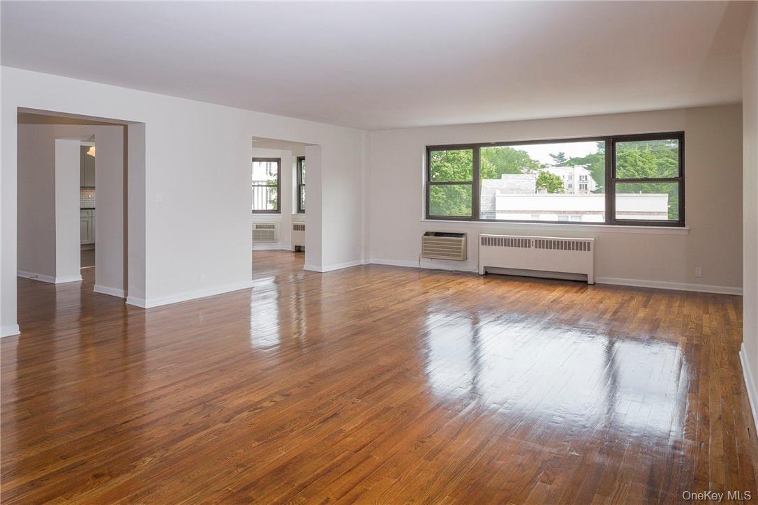 16 Studio Arcade, Unit 3B photo 5