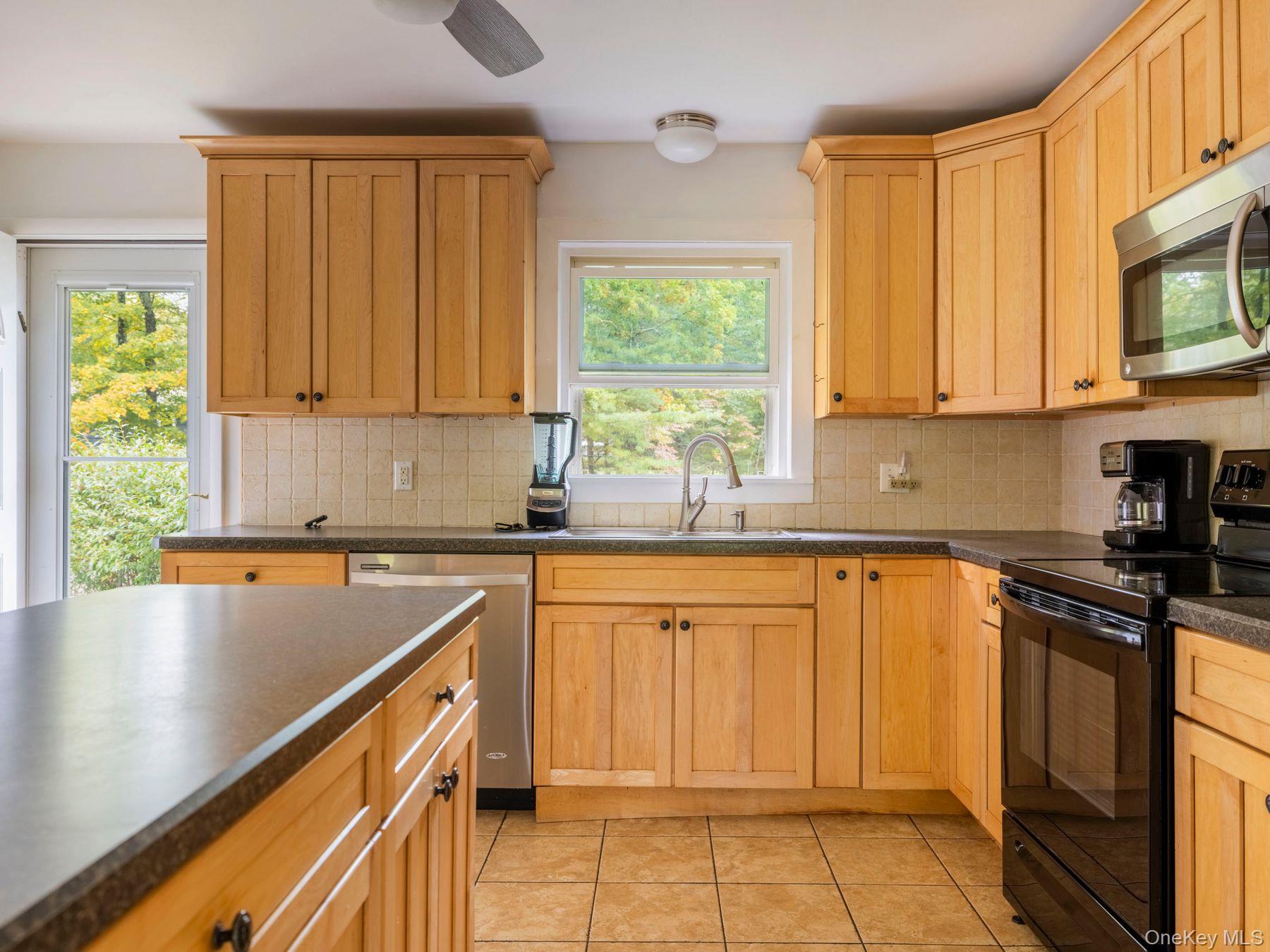 5 Van De Bogart Road – For Sale photo 9