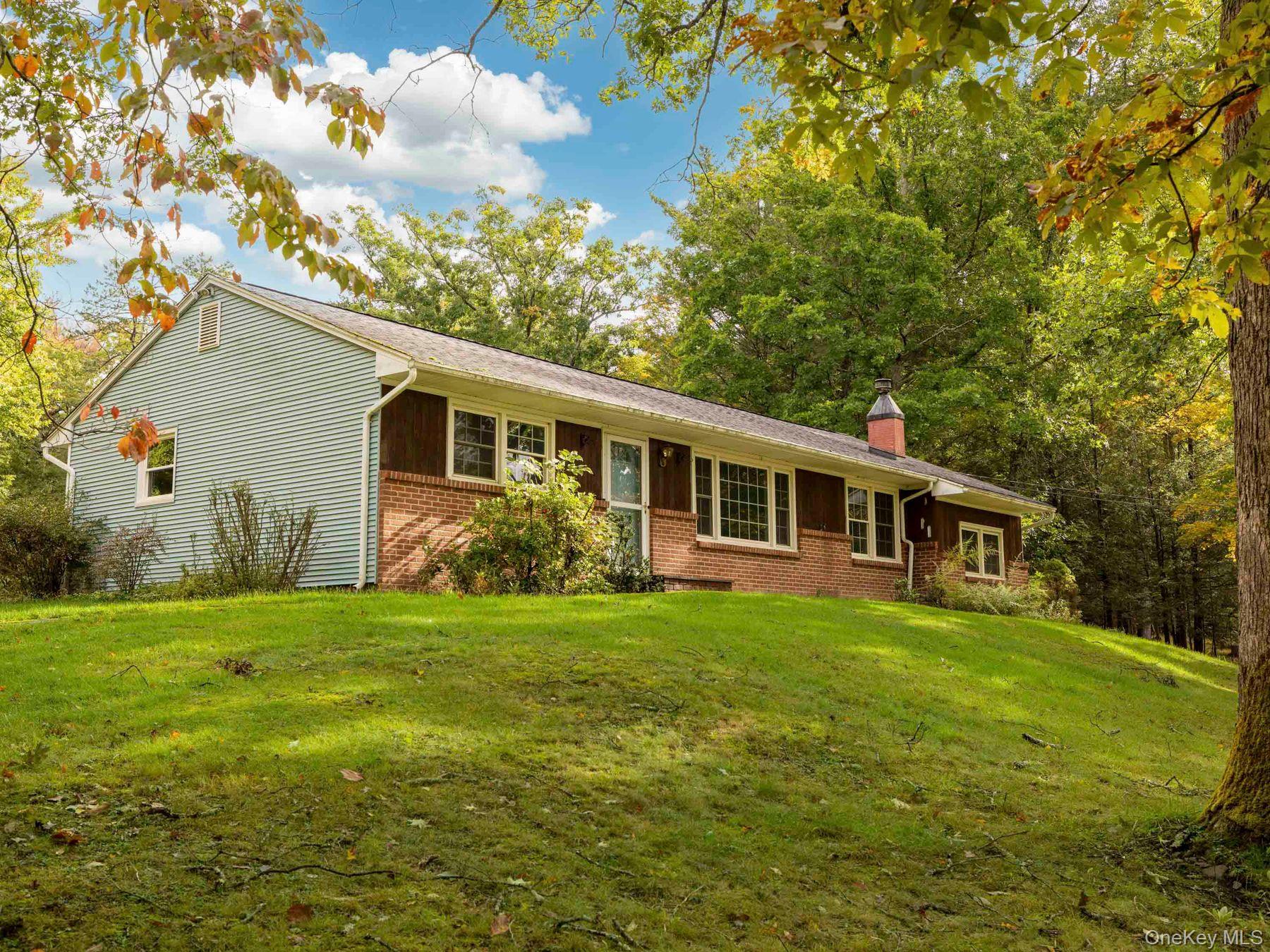 5 Van De Bogart Road – For Sale photo 2