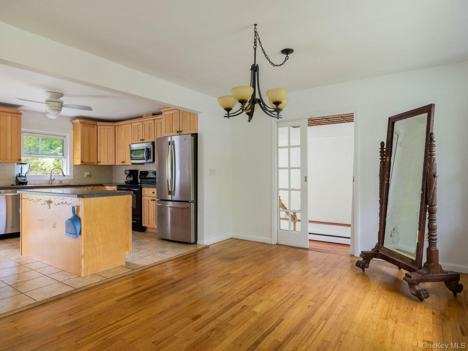 5 Van De Bogart Road – For Sale photo 14