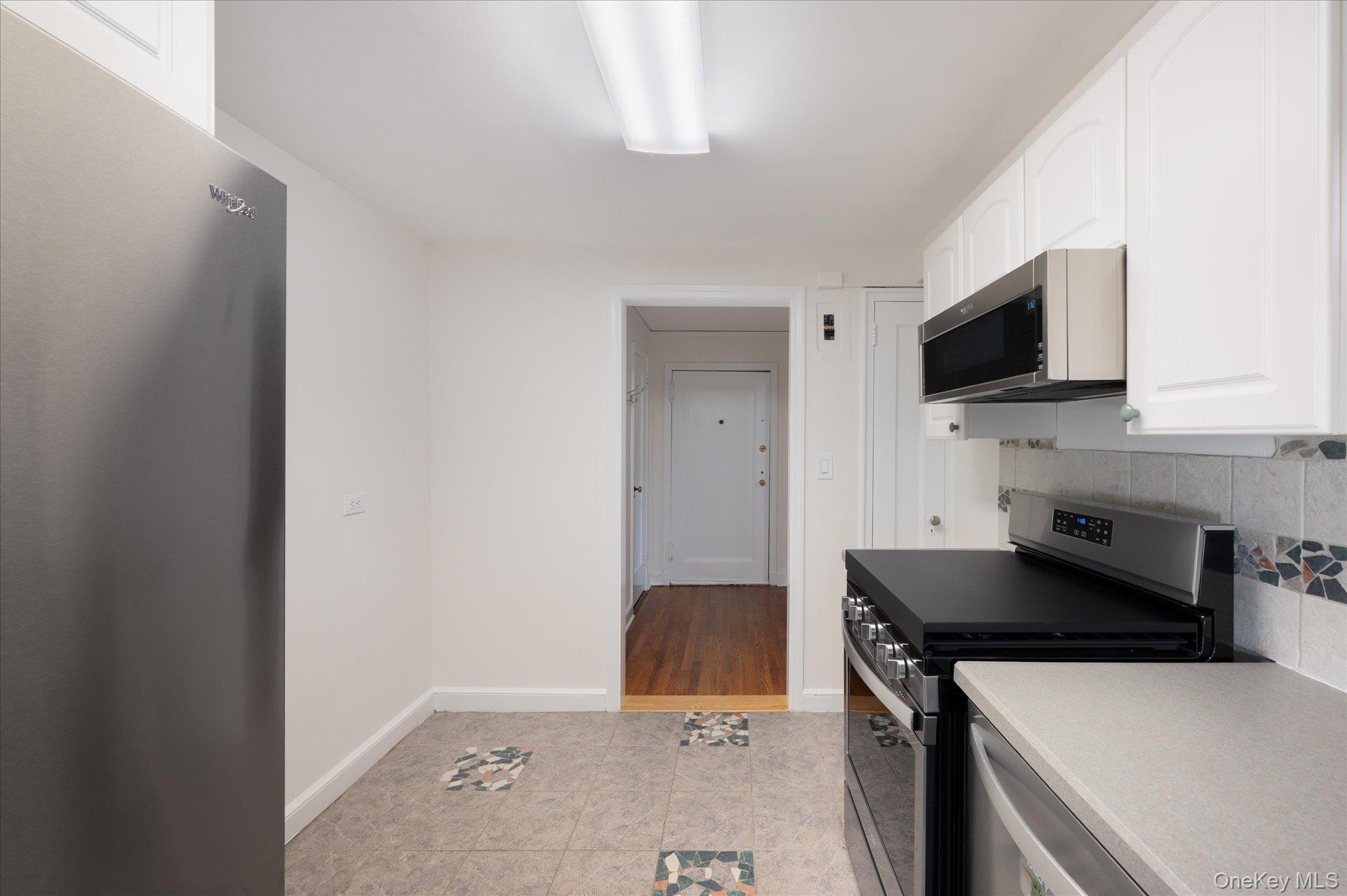 52 Underhill Road, Unit #ML photo 11