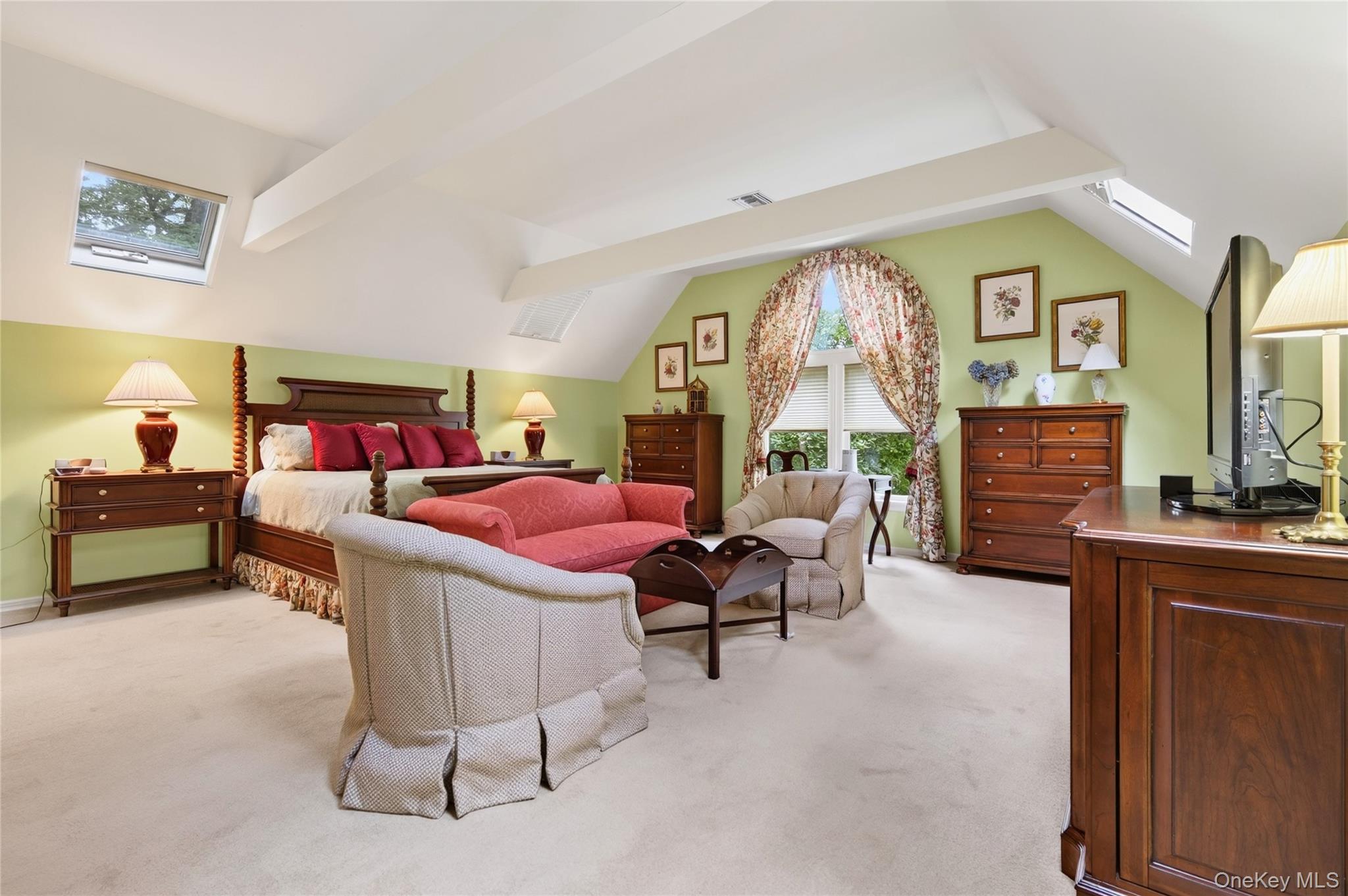136 Cove Neck Road – For Sale photo 10