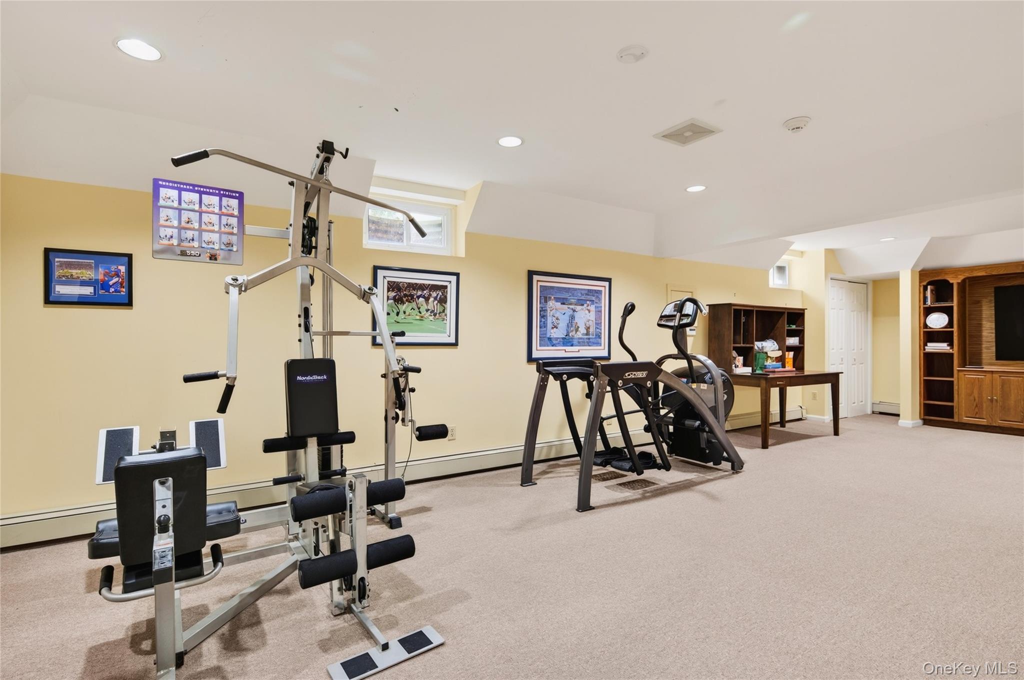 136 Cove Neck Road – For Sale photo 20