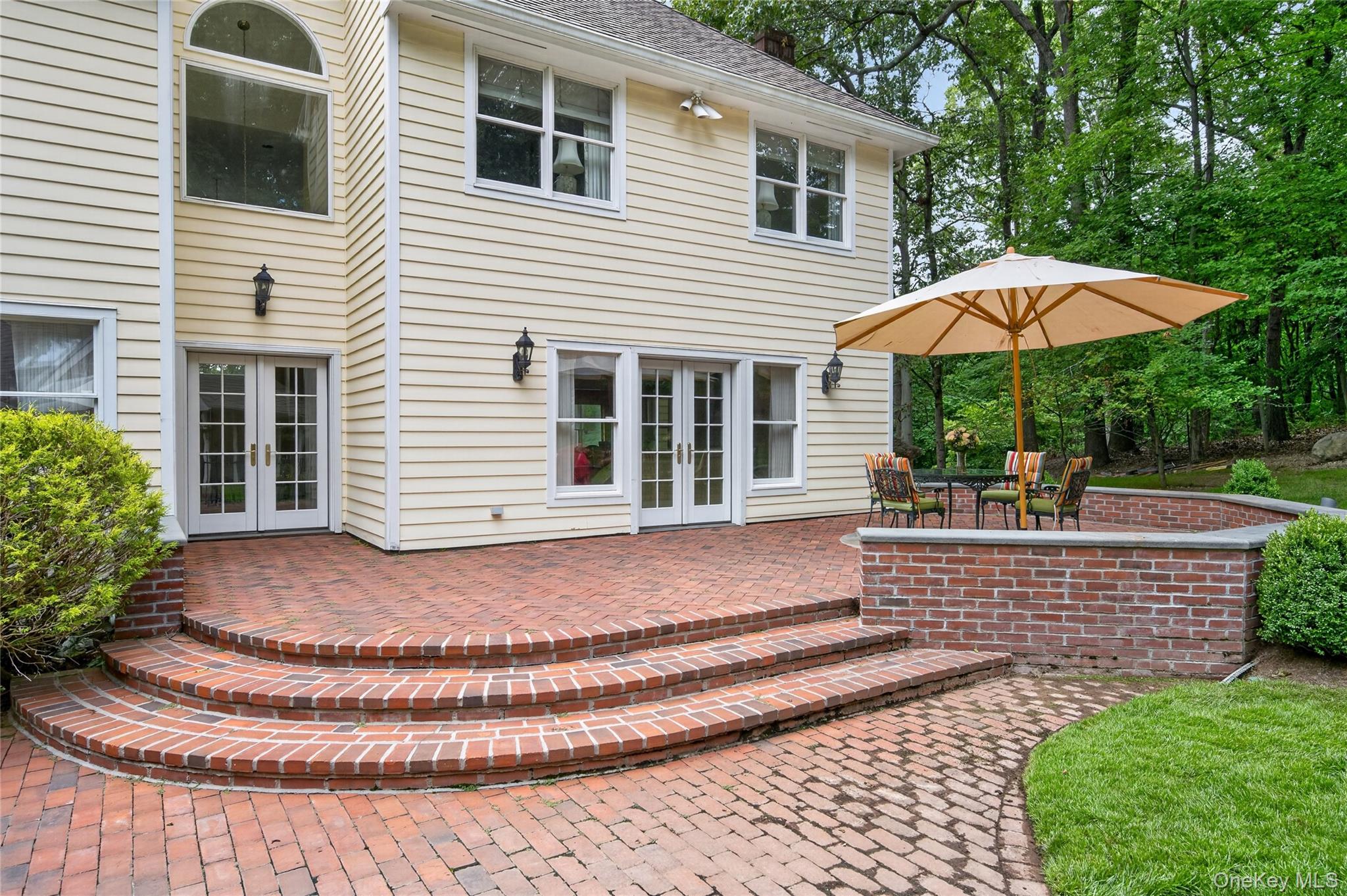 136 Cove Neck Road – For Sale photo 31