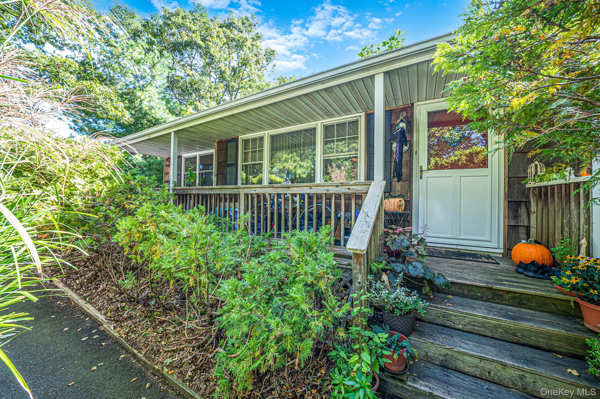 306 Jamaica Avenue – For Sale