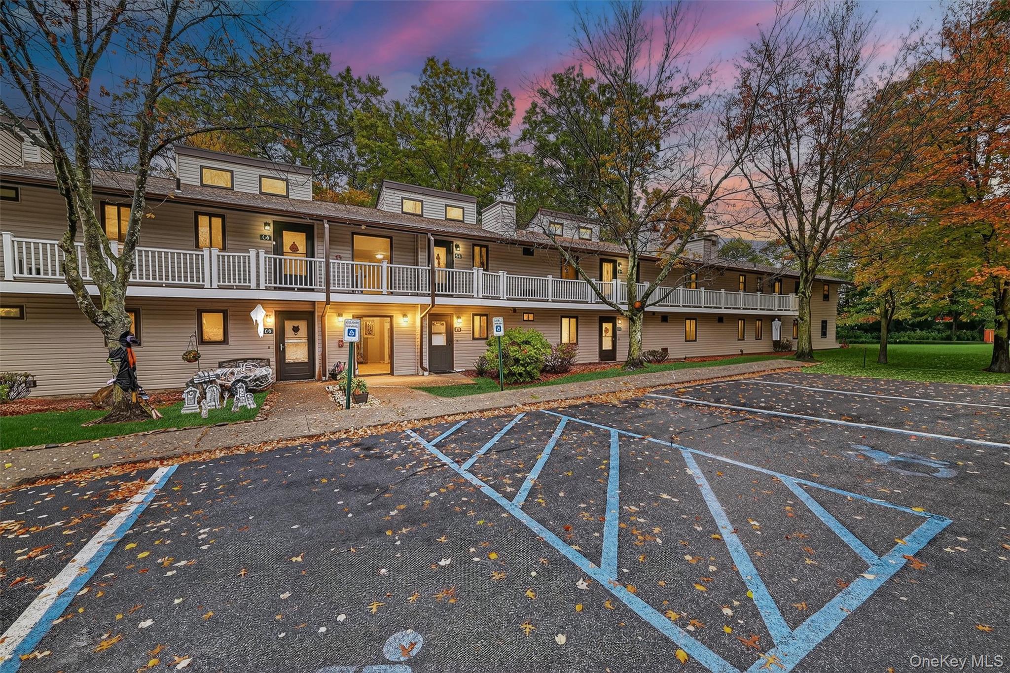 41 Berwynn Road, Unit 2D photo 2
