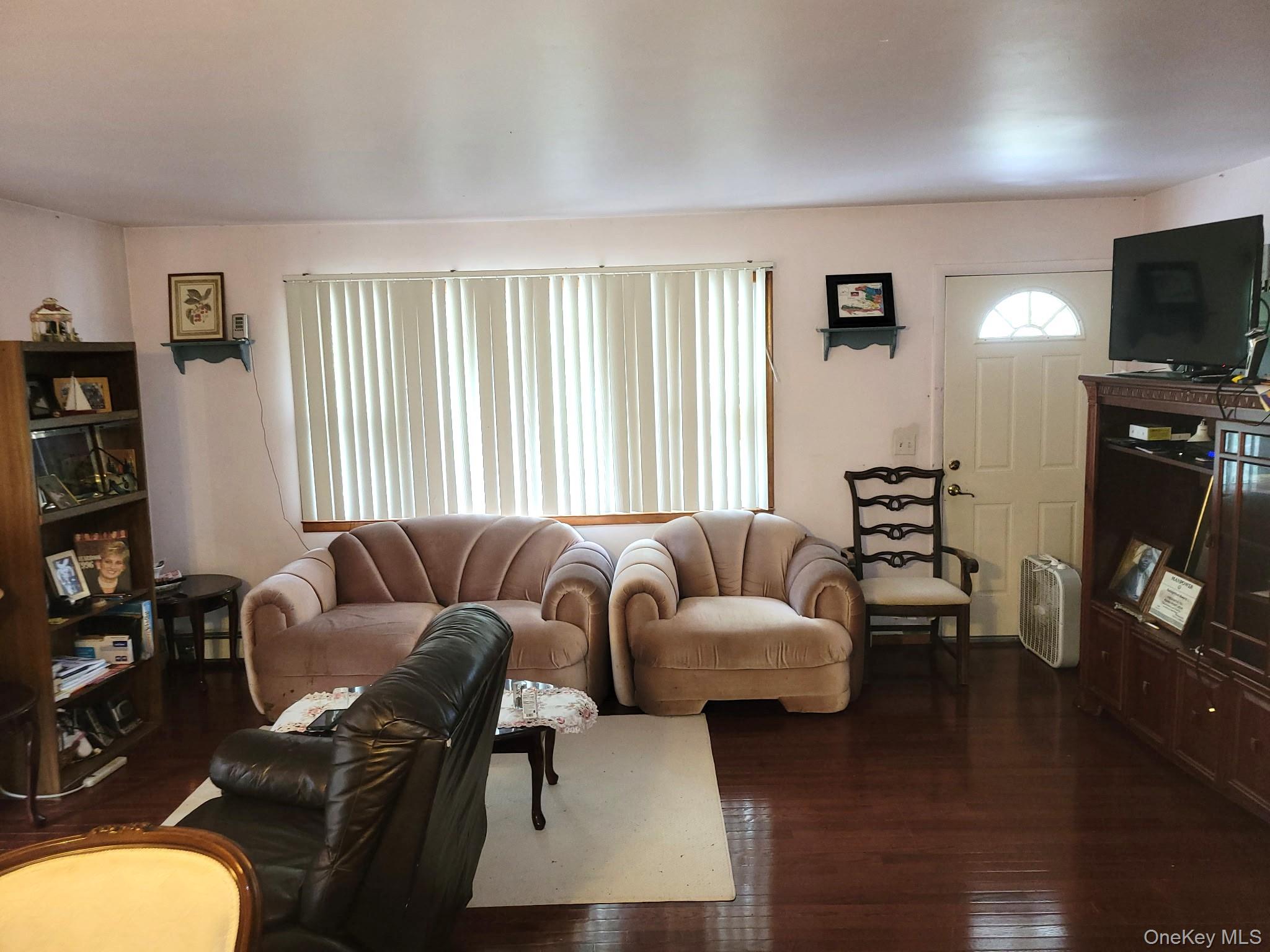200 South Road – For Sale photo 8
