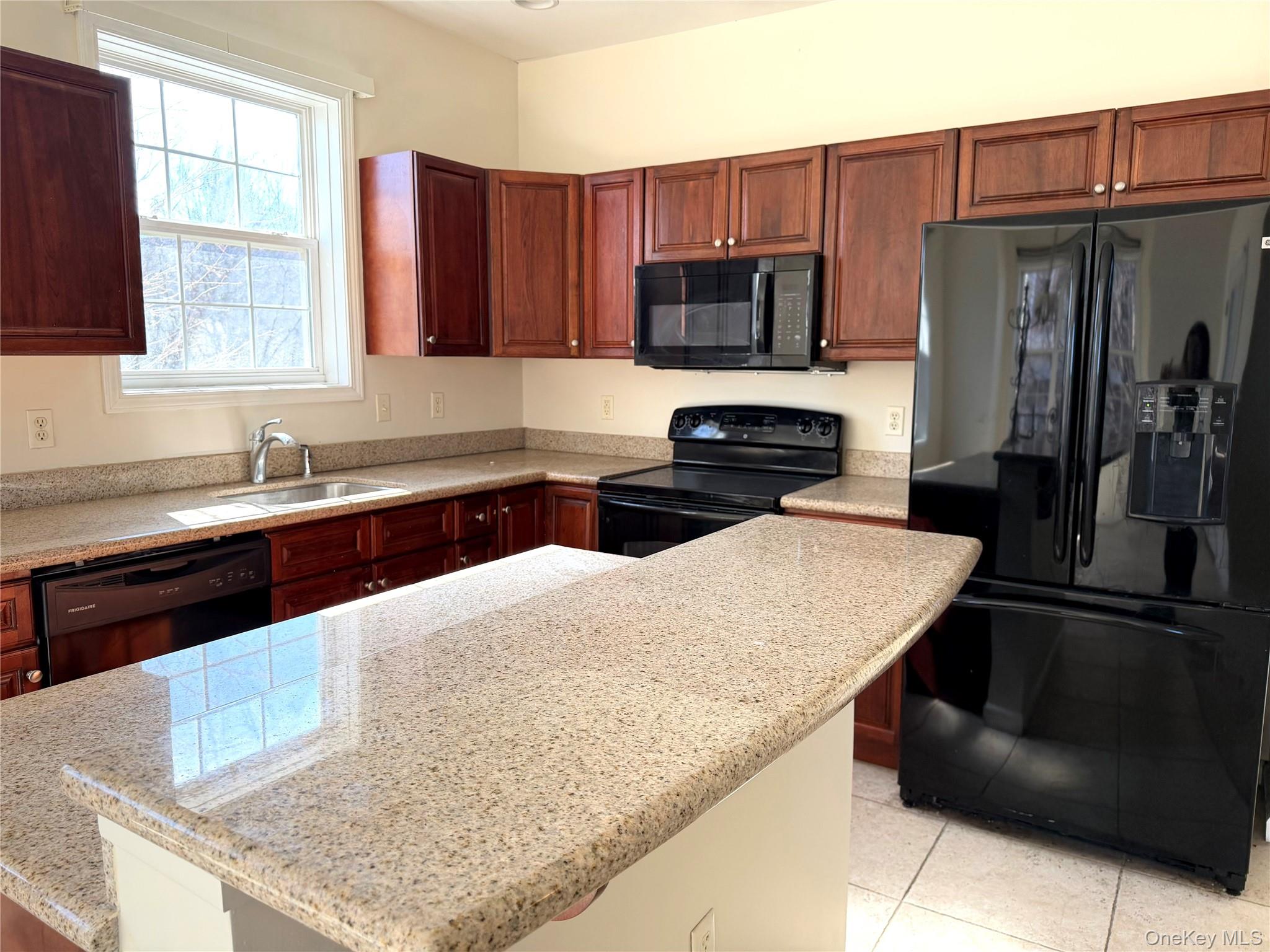 937 Tower Ridge Circle – For Rent photo 10