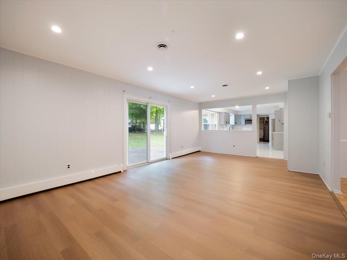 2 Enterprise Court – For Rent photo 12