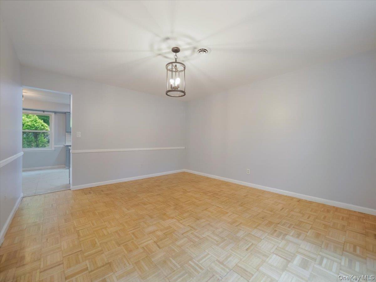 2 Enterprise Court – For Rent photo 6