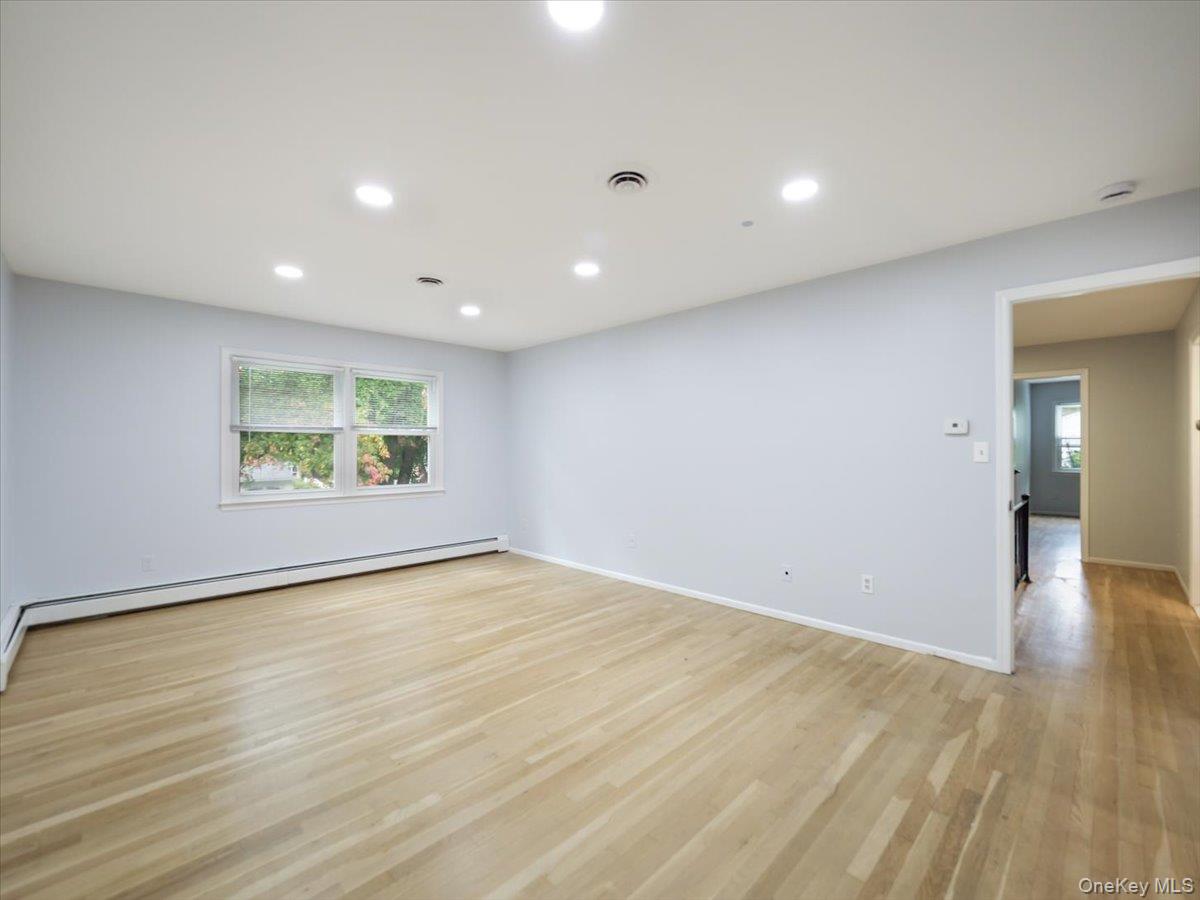 2 Enterprise Court – For Rent photo 24