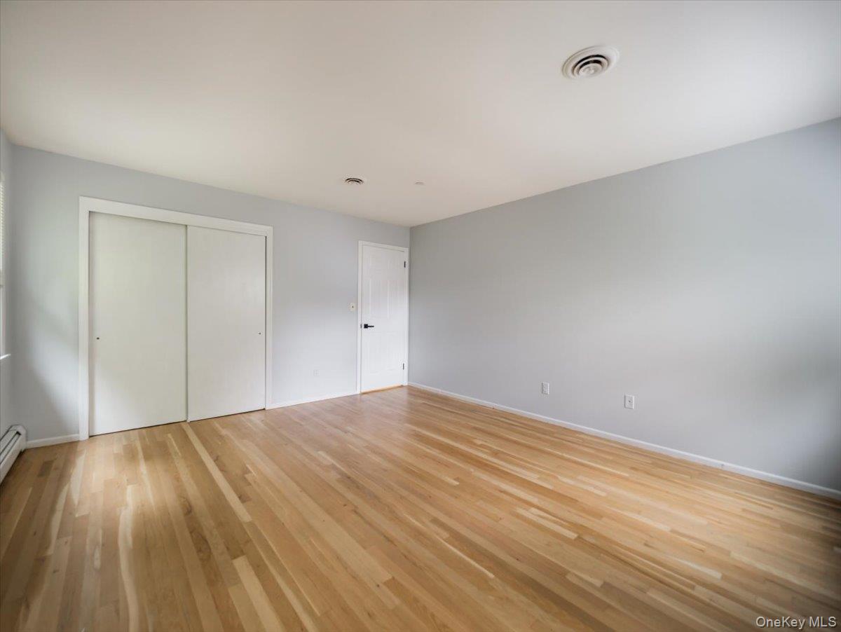 2 Enterprise Court – For Rent photo 42