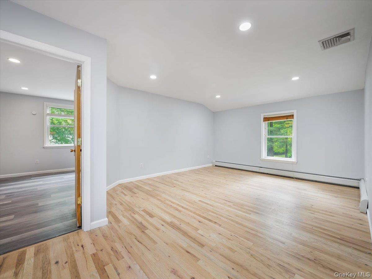 2 Enterprise Court – For Rent photo 29